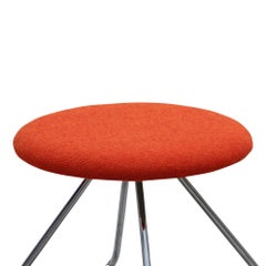Nanna Ditzel & Jørgen Ditzel, tabouret rouge Dennie de One Collection