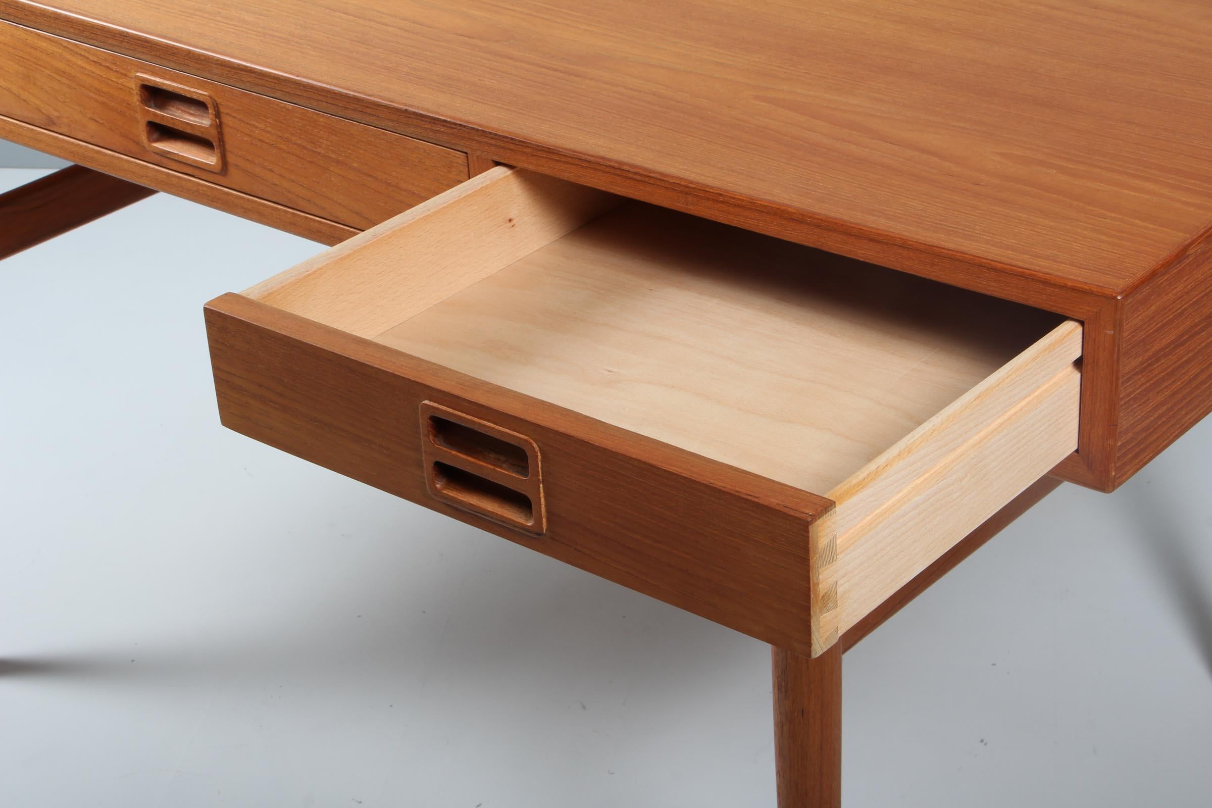 Mid-20th Century Nanna Ditzel & Jørgen Ditzel Three-Drawer Teak Desk