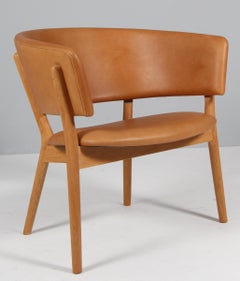 Nanna Ditzel lounge chair in full grain leather and oak, Model ND82