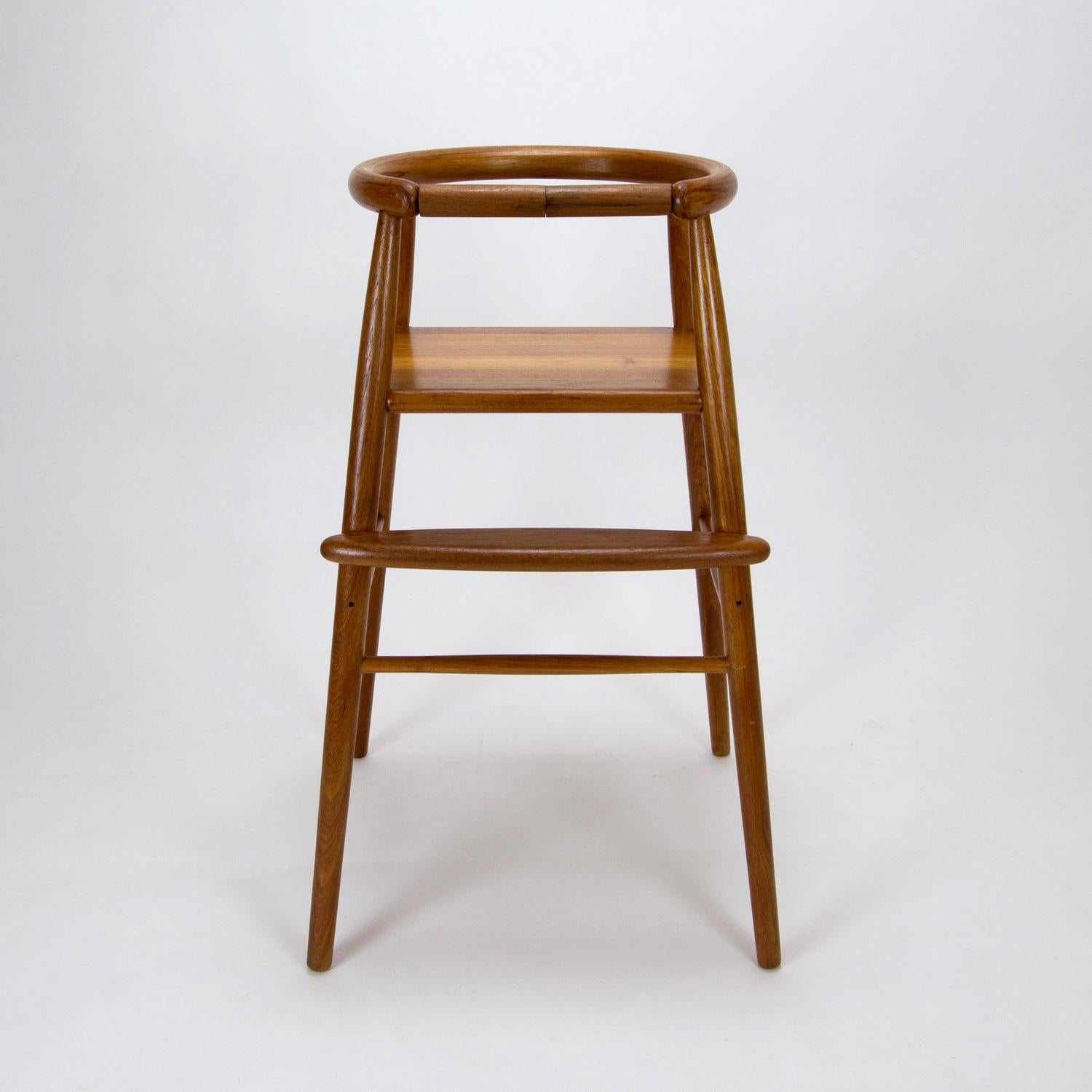 Nanna Ditzel Model 115 Midcentury Child’s High Chair in Teak, Denmark 1
