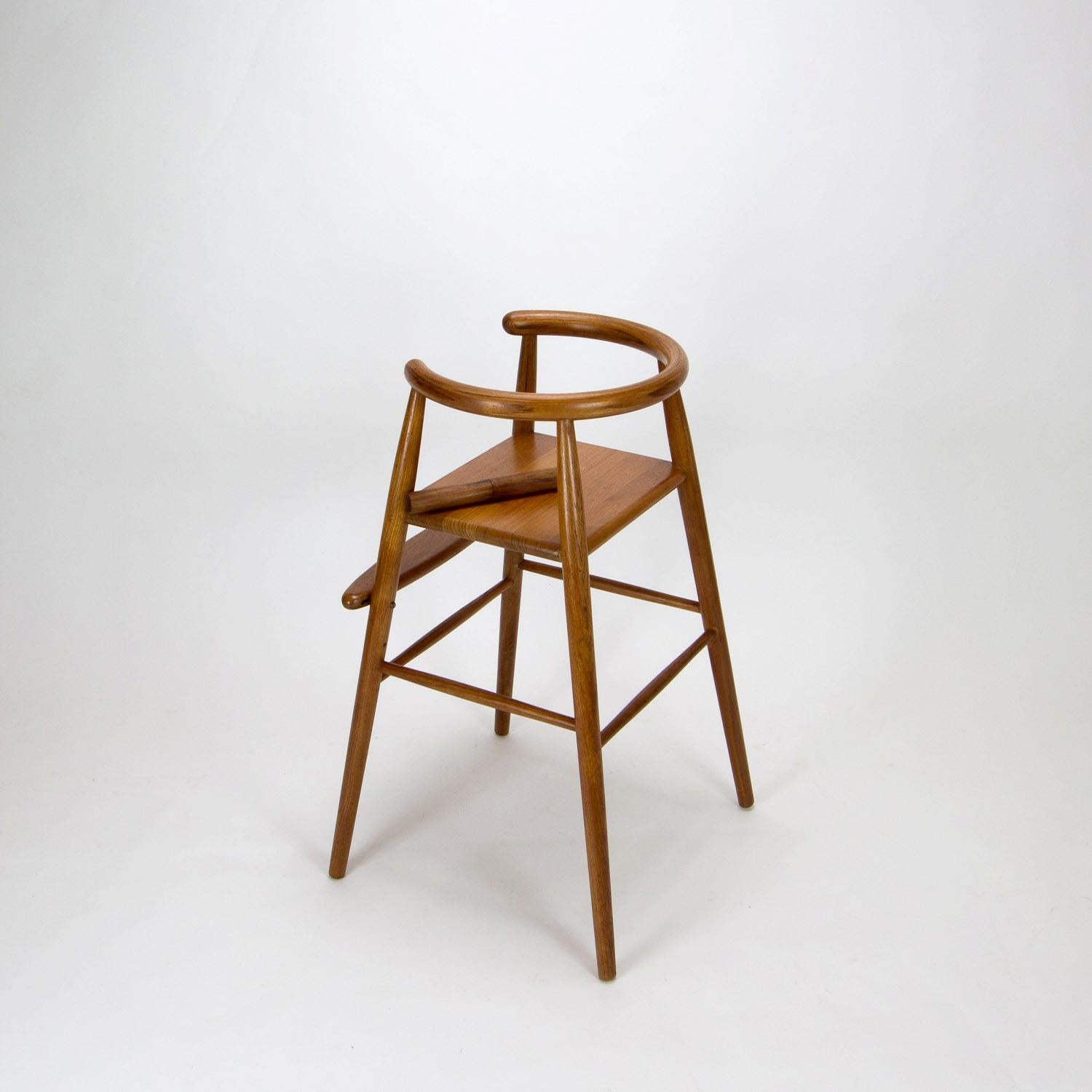 Mid-Century Modern Nanna Ditzel Model 115 Midcentury Child’s High Chair in Teak, Denmark