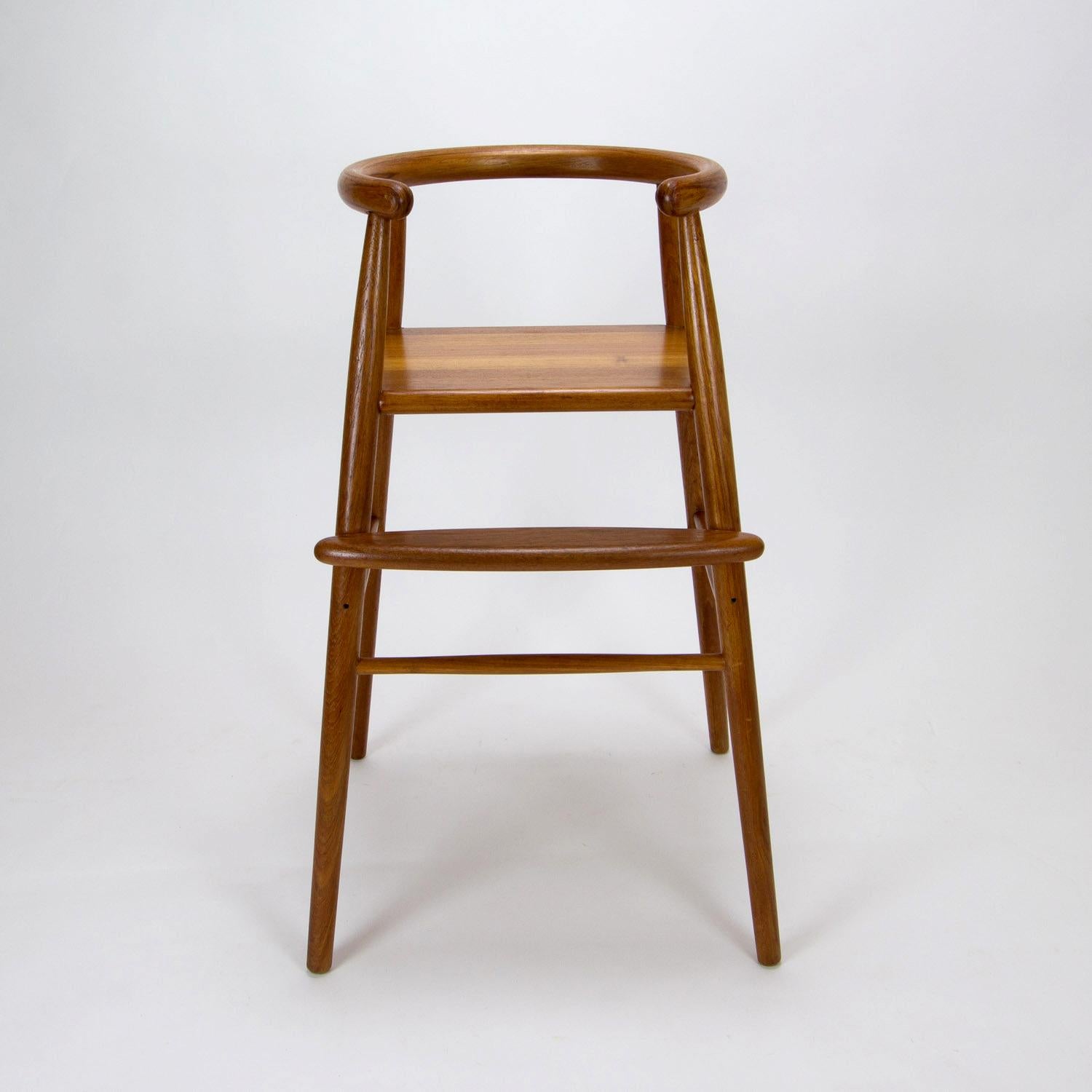 Mid-20th Century Nanna Ditzel Model 115 Midcentury Child’s High Chair in Teak, Denmark