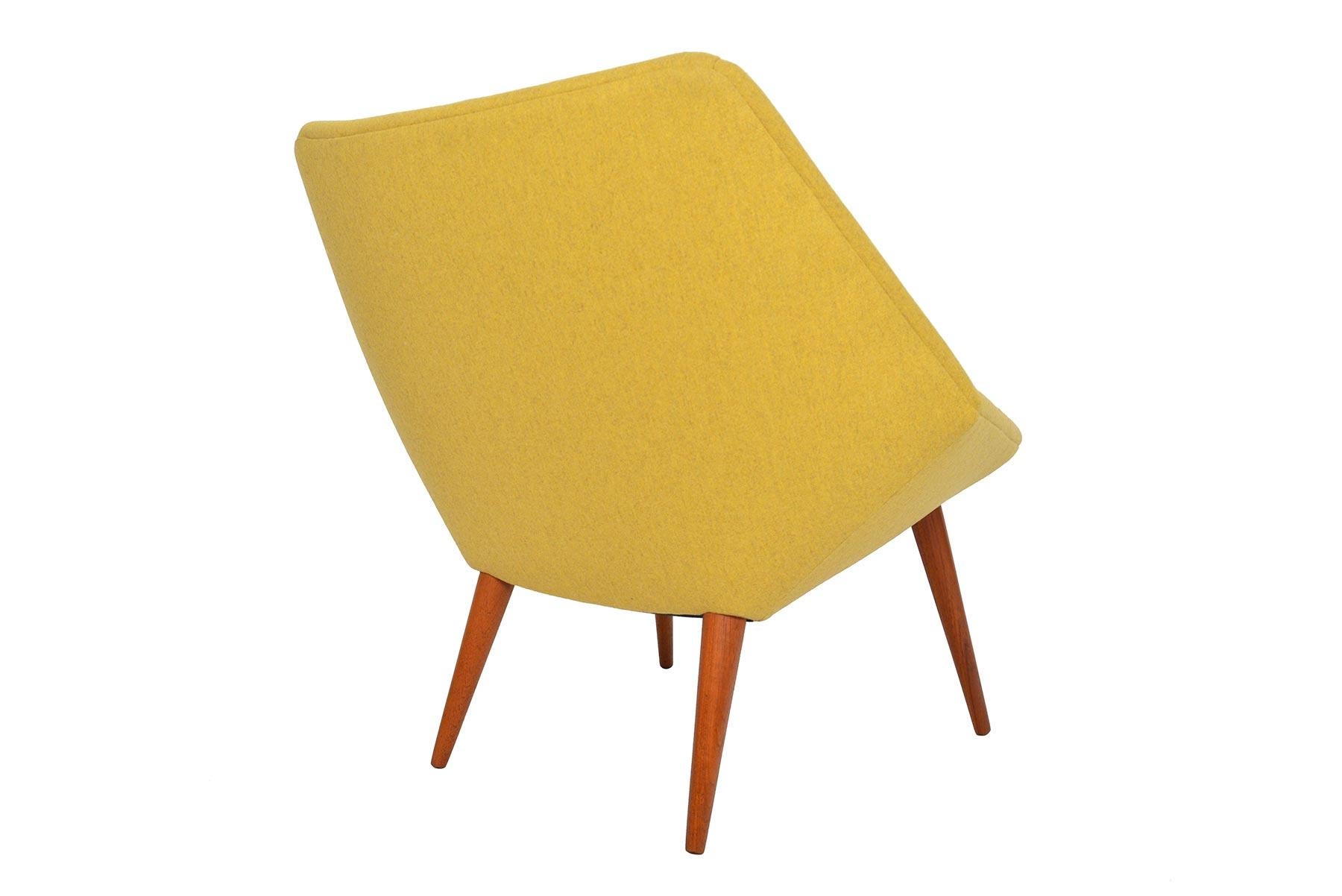 Scandinavian Modern Nanna Ditzel Model 93 Tux Lounge Chair in Goldenrod