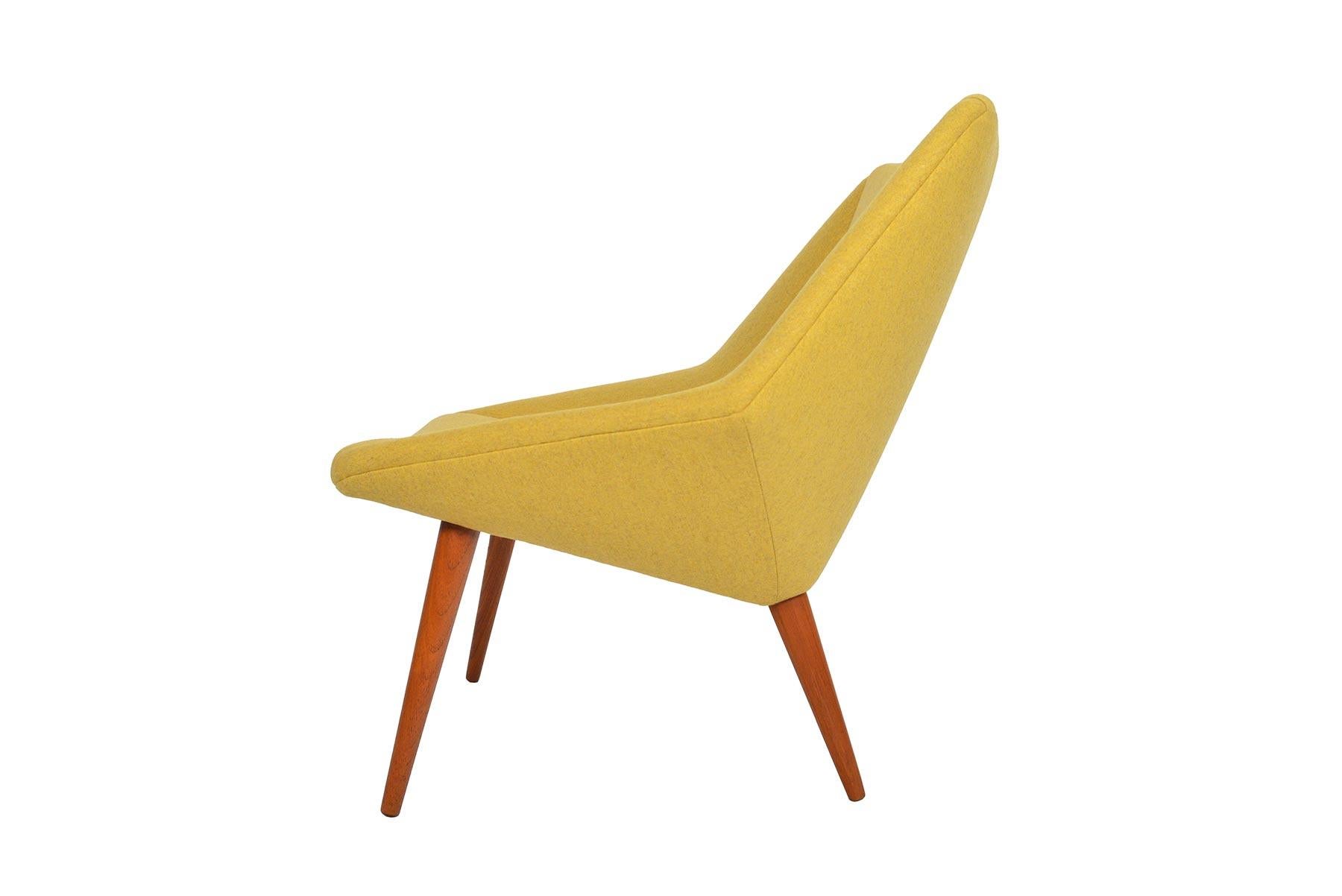 Nanna Ditzel Model 93 Tux Lounge Chair in Goldenrod In Excellent Condition In Berkeley, CA