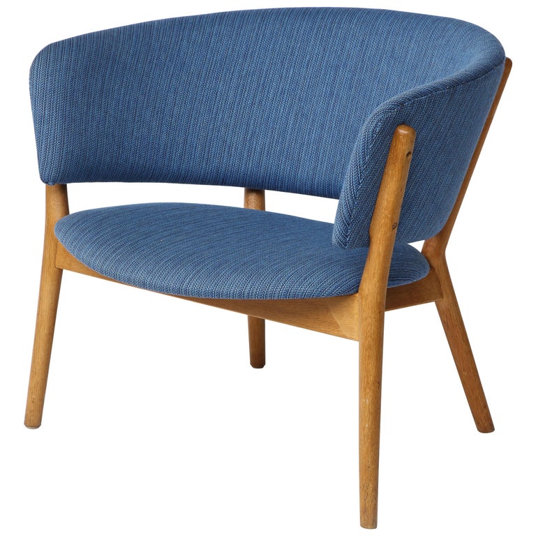 Nanna Ditzel ND83 Lounge Chair Upholstered in Blue Fabric, Denmark, 1950s For Sale