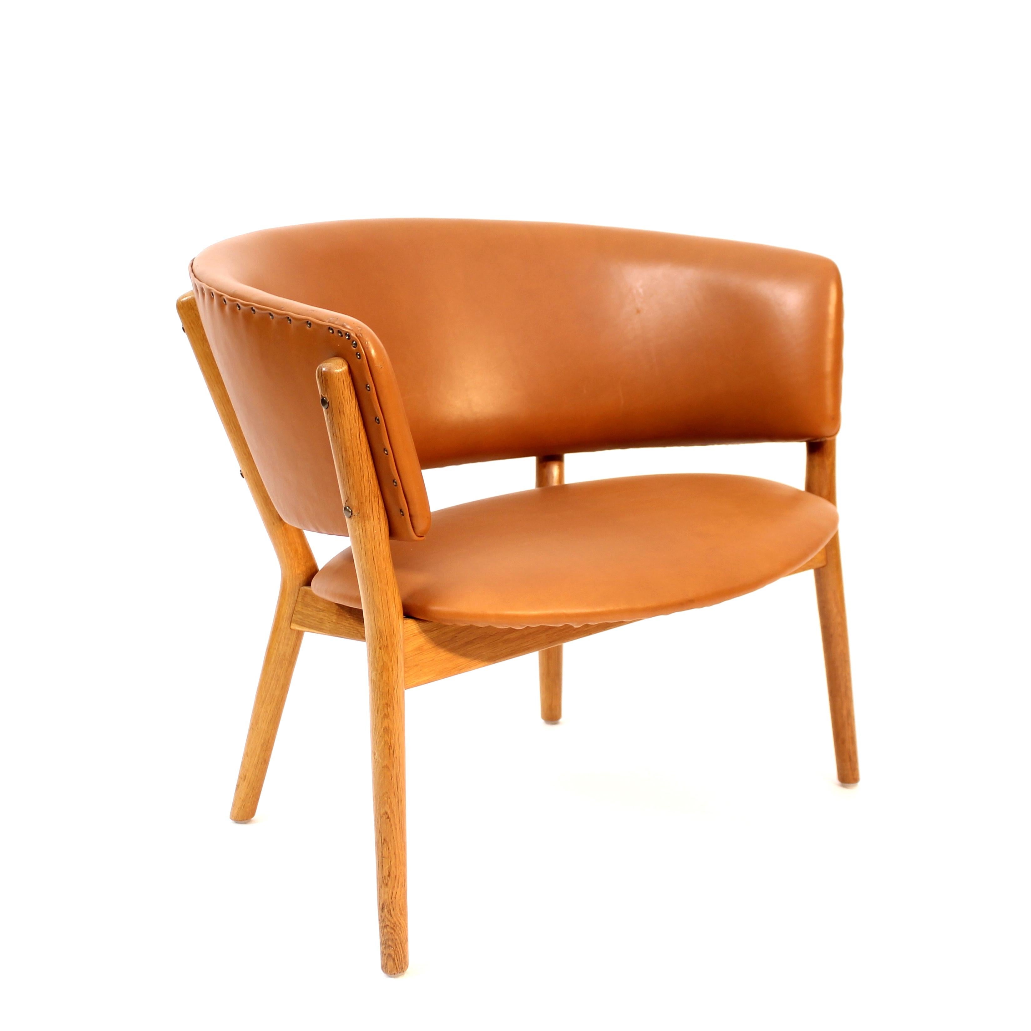 Scandinave moderne Nanna Ditzel, chaise ND83 en chêne et cuir pour Søren Willadsen, 1960s en vente