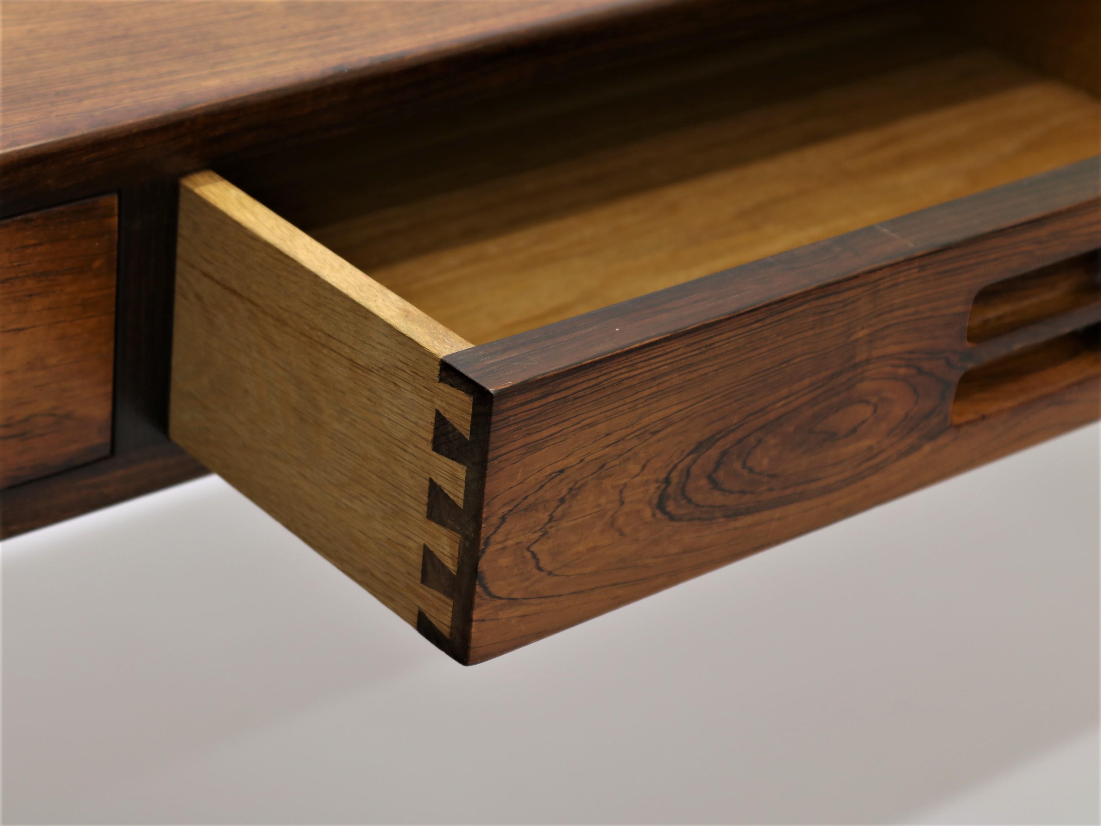 Nanna Ditzel, Office Desk in Rosewood with 4 Drawers 6