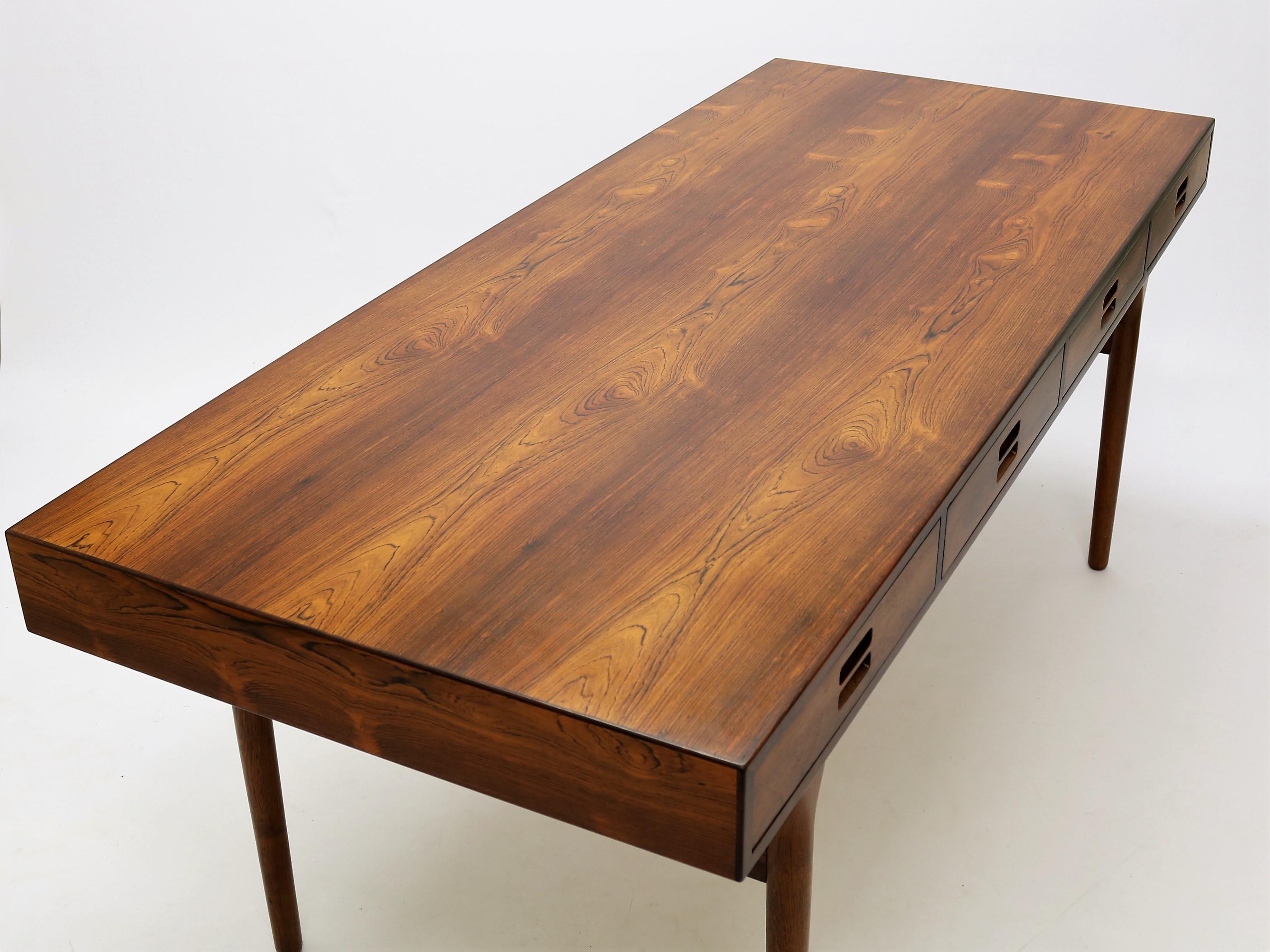 Danish Nanna Ditzel, Office Desk in Rosewood with 4 Drawers