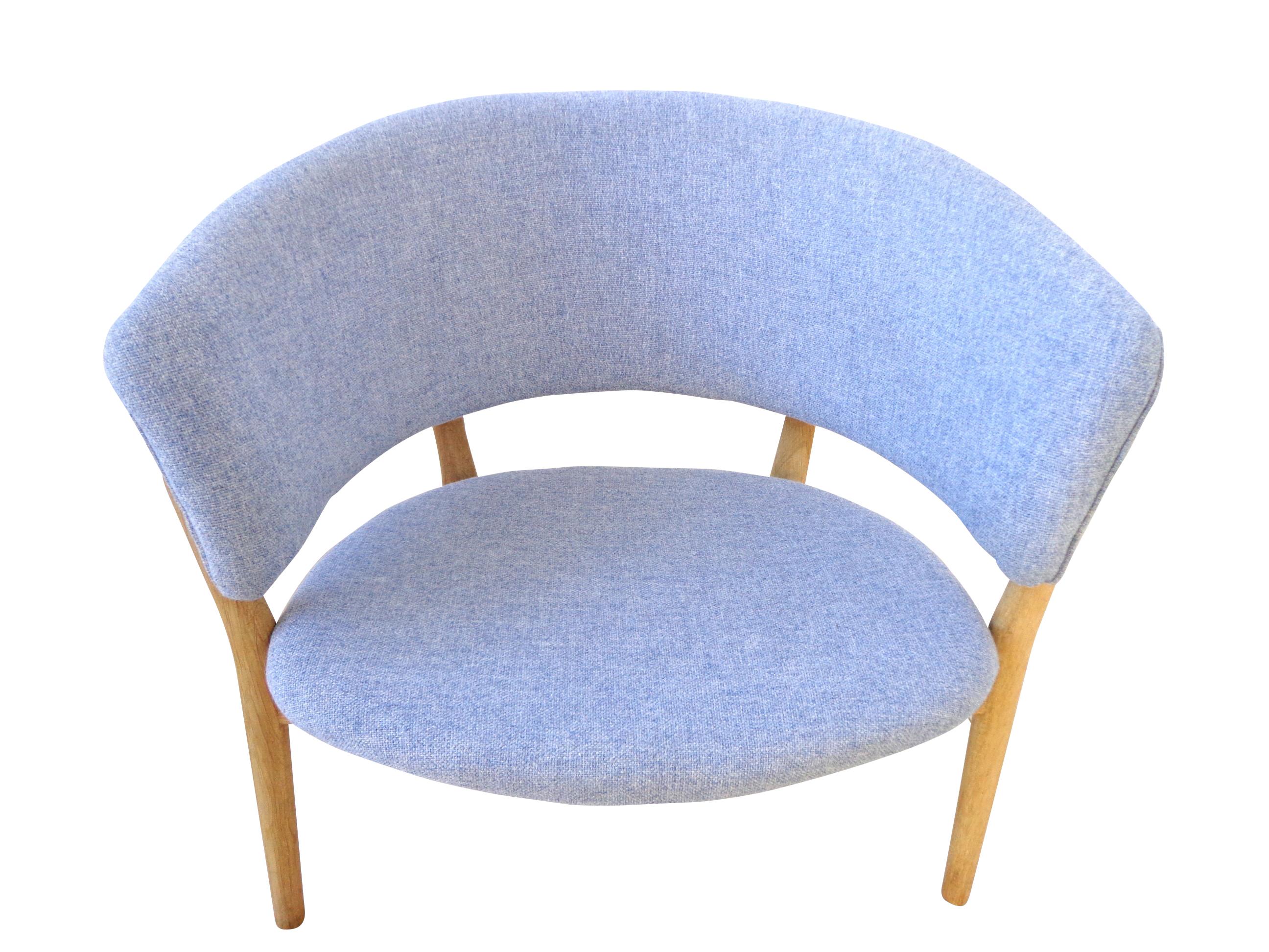 Nanna Ditzel Pair of Lounge Chairs in Wool by Soren Willadsen, Denmark, 1950s For Sale 4