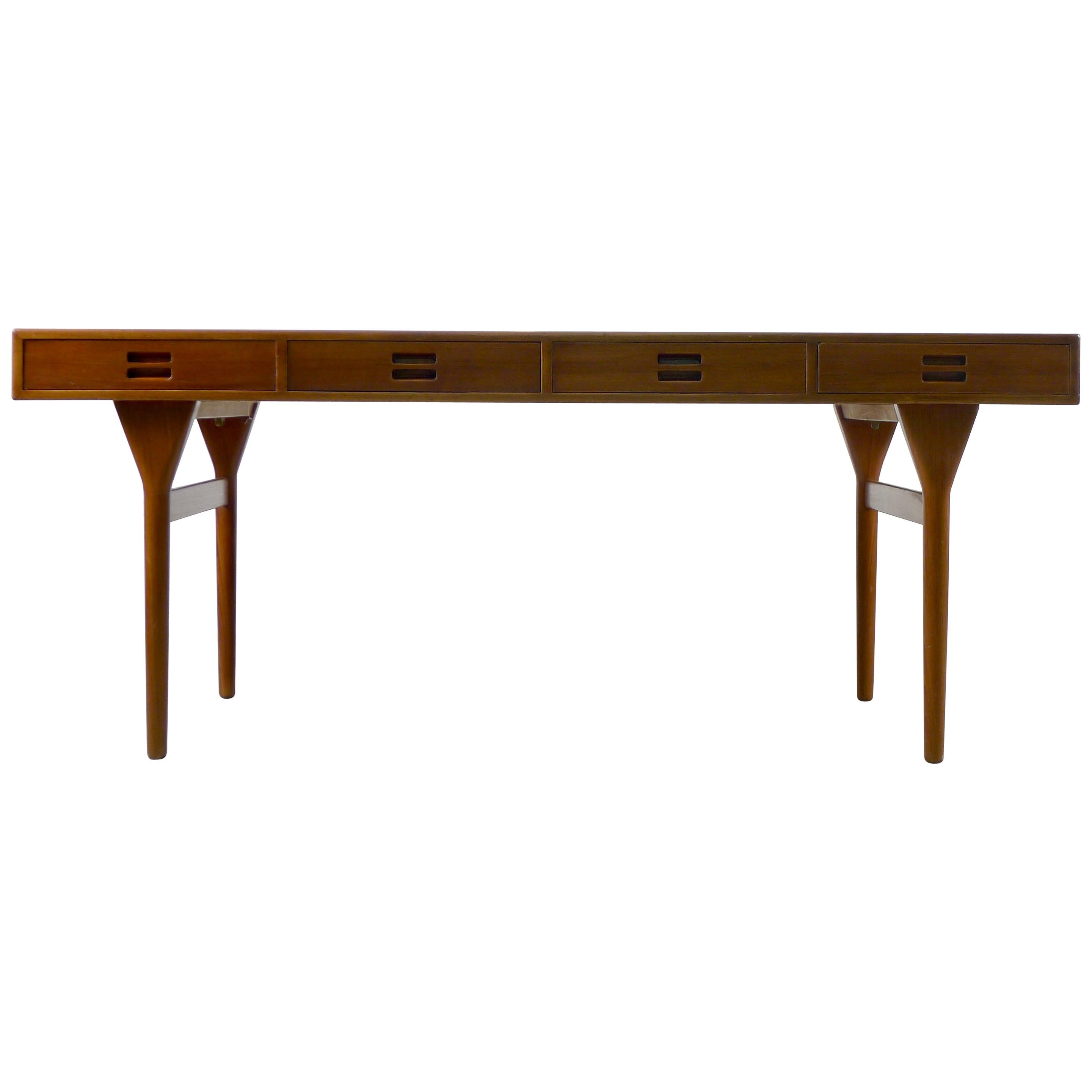 Nanna & Jorgen Ditzel, Teak 4 Drawer Desk for Soren Willardsen, Denmark, 1958