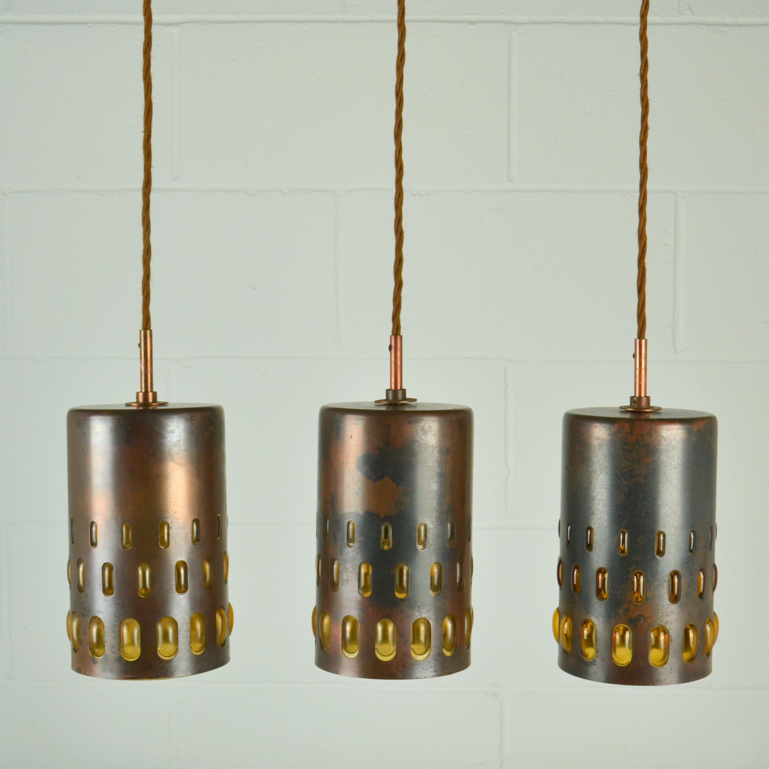 Ensemble de cinq lampes suspendues Nanny Still Copper and Amber Glass en vente 2