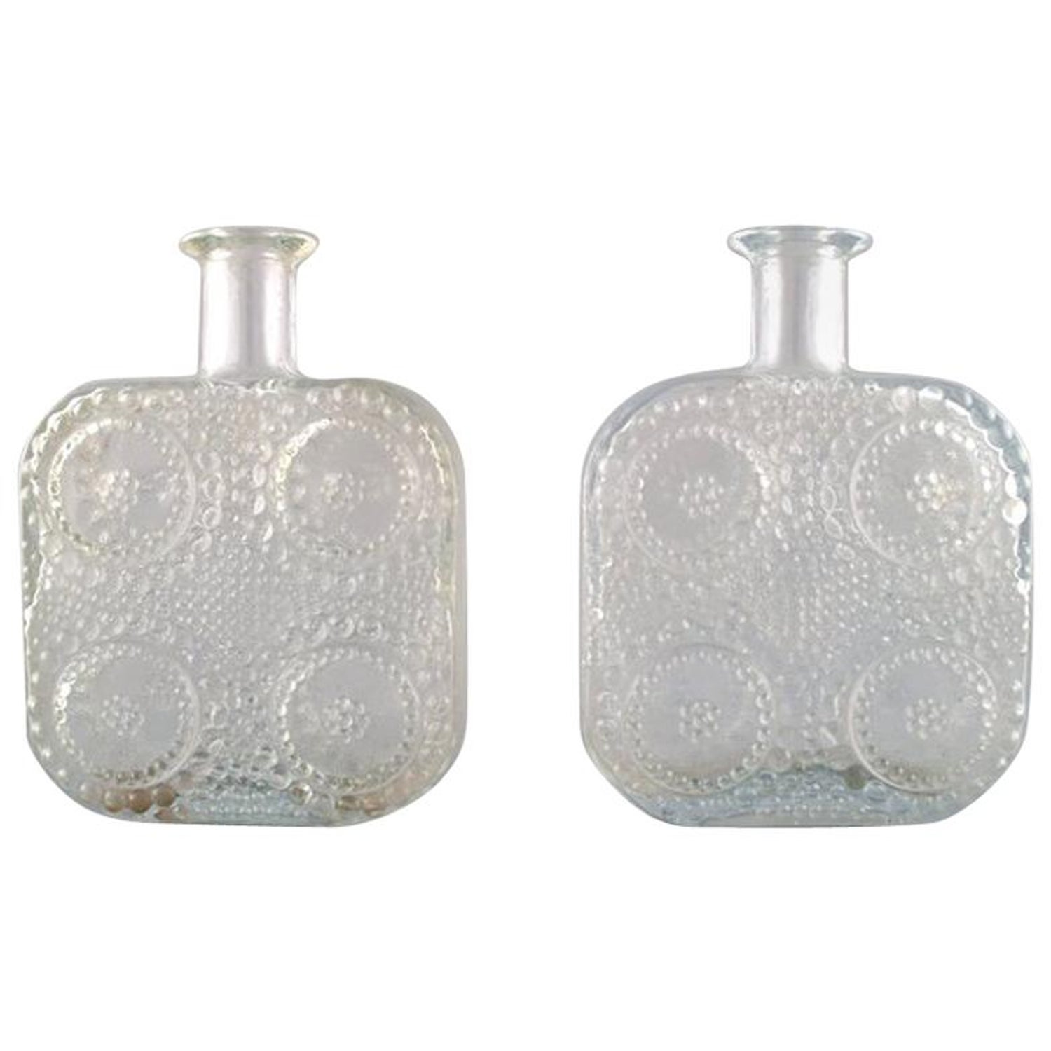 Nanny Still for Riihimäen Lasi, a Pair of Finnish Grapponia Glass Art Vases  For Sale at 1stDibs