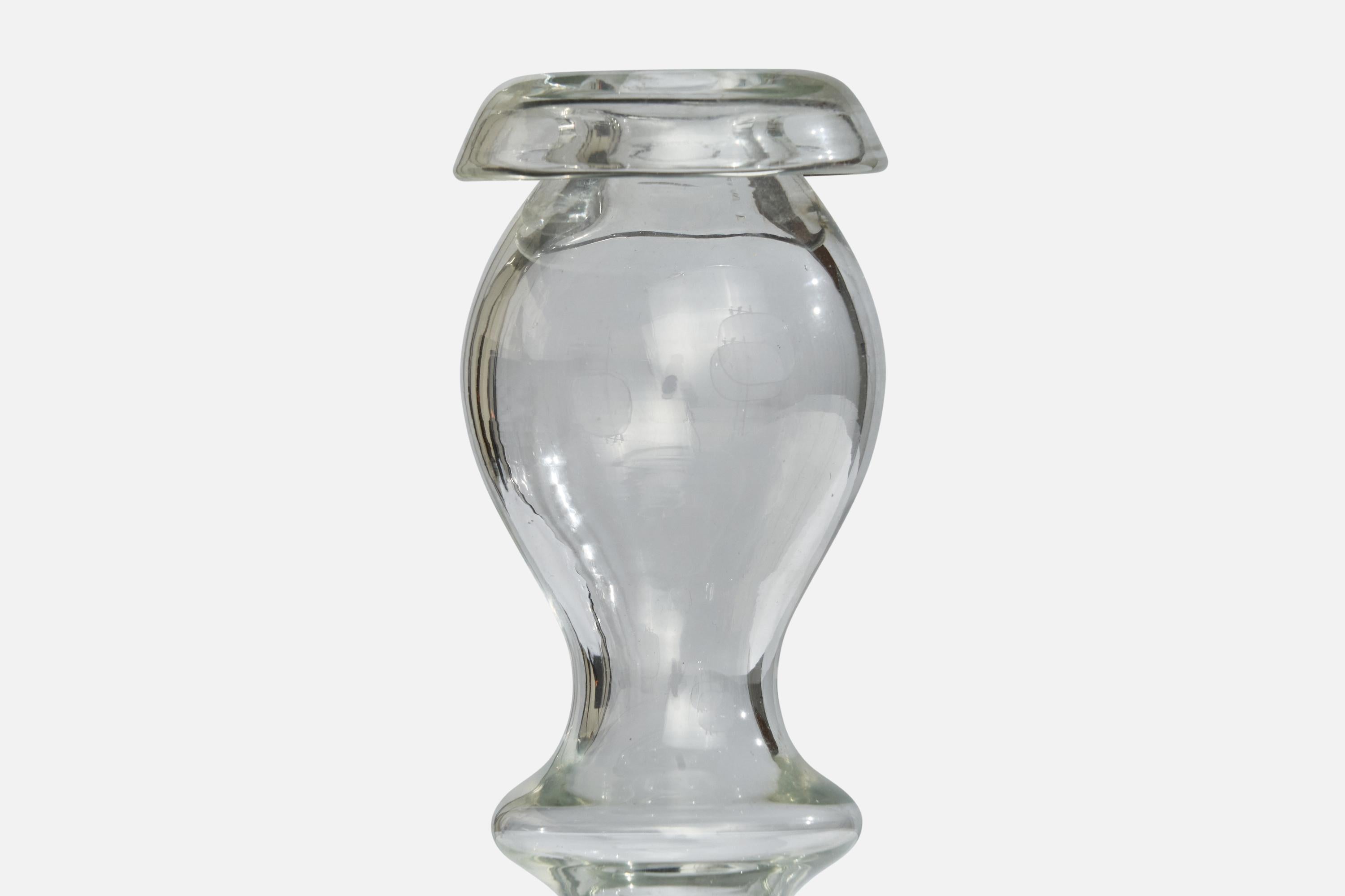 Nanny Still, Vase, Glas, Finnland, 1968 im Zustand „Gut“ im Angebot in High Point, NC