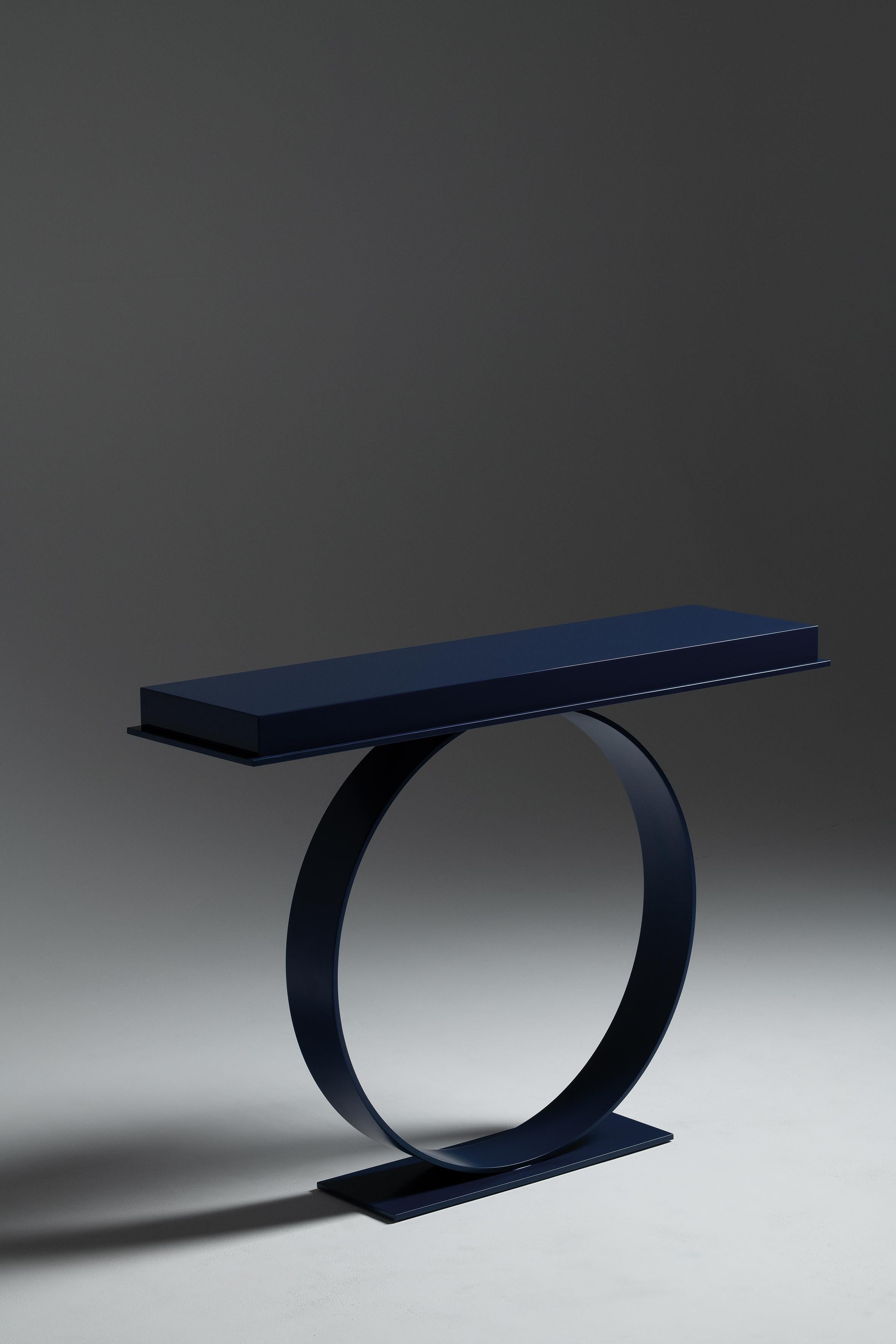 Memphis, France, Le Berre Vevaud
Empreinte Collection
Steel base and wooden tray, glossy blue lacquered finish

For their second collection, Raphaël Le Berre and Thomas Vevaud highlight the 