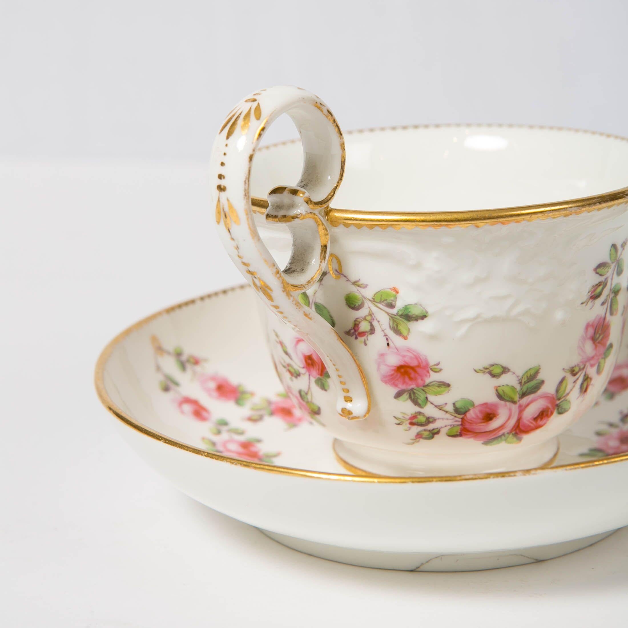 Nantgarw Porcelain Breakfast Cup and Saucer with Pink Roses Wales, 1813-1822 1