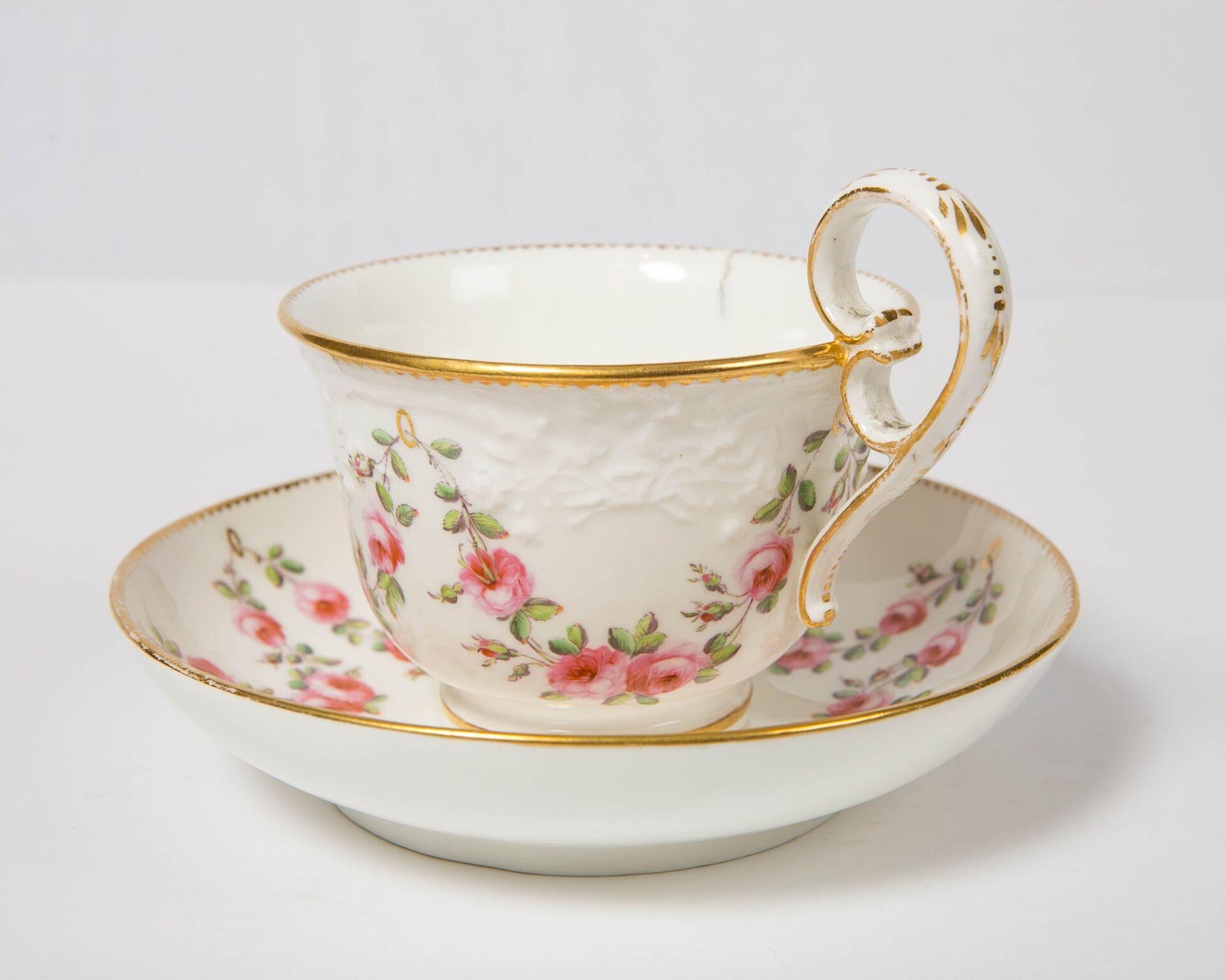 Nantgarw Porcelain Breakfast Cup and Saucer with Pink Roses Wales, 1813-1822 2