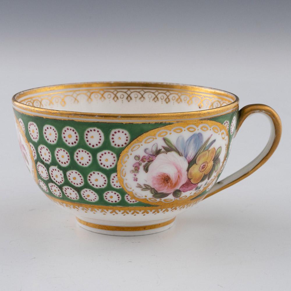 Nantgarw Porcelain Teacup and Saucer 1818-20 For Sale 2