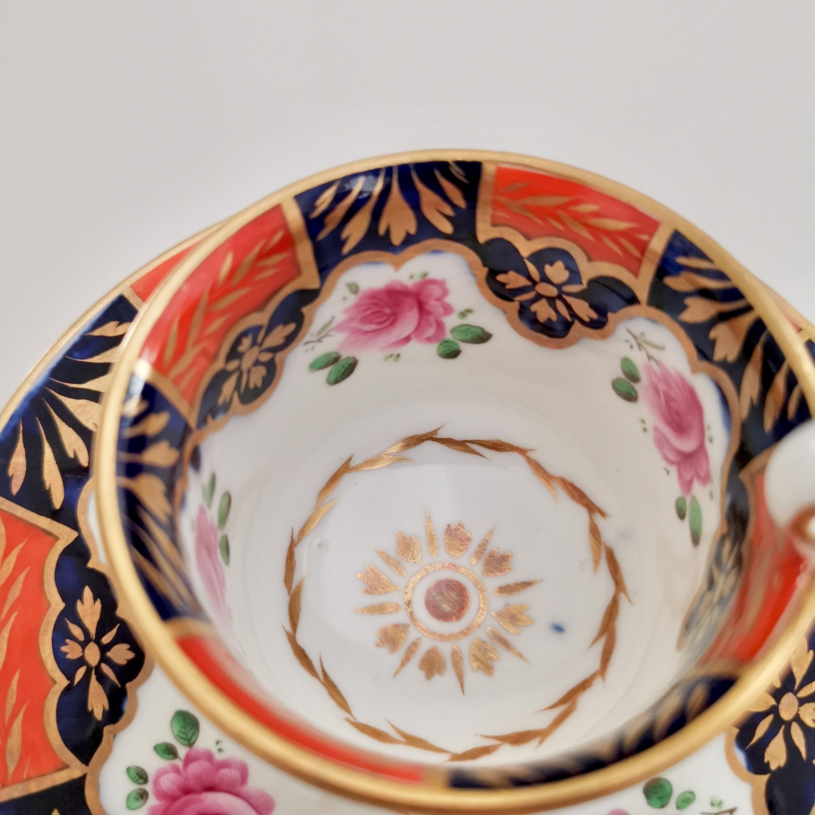 Trio de tasses à thé en porcelaine de Coalport, orange avec roses, Régence, vers 1820 en vente 3