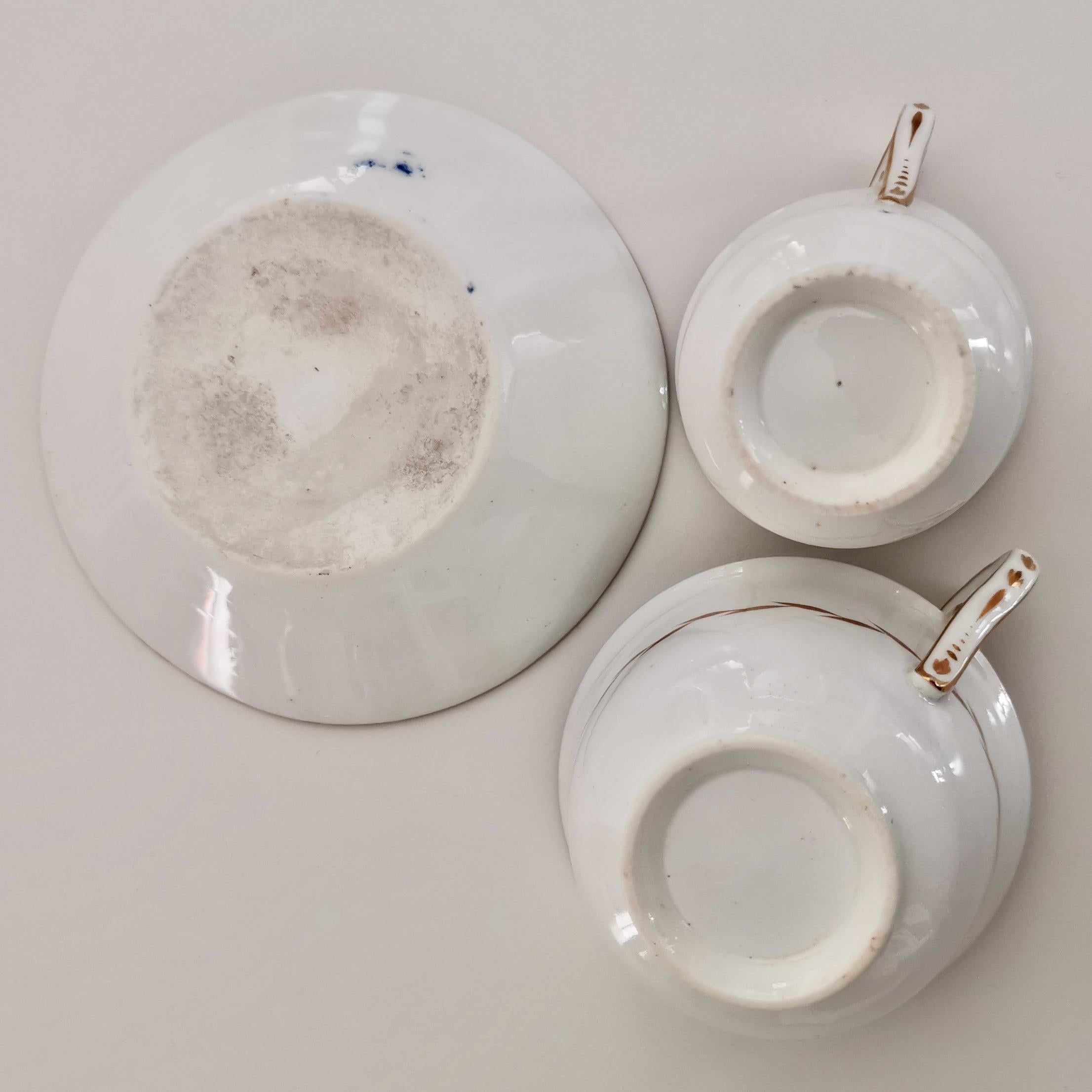 Trio de tasses à thé en porcelaine de Coalport, orange avec roses, Régence, vers 1820 en vente 7