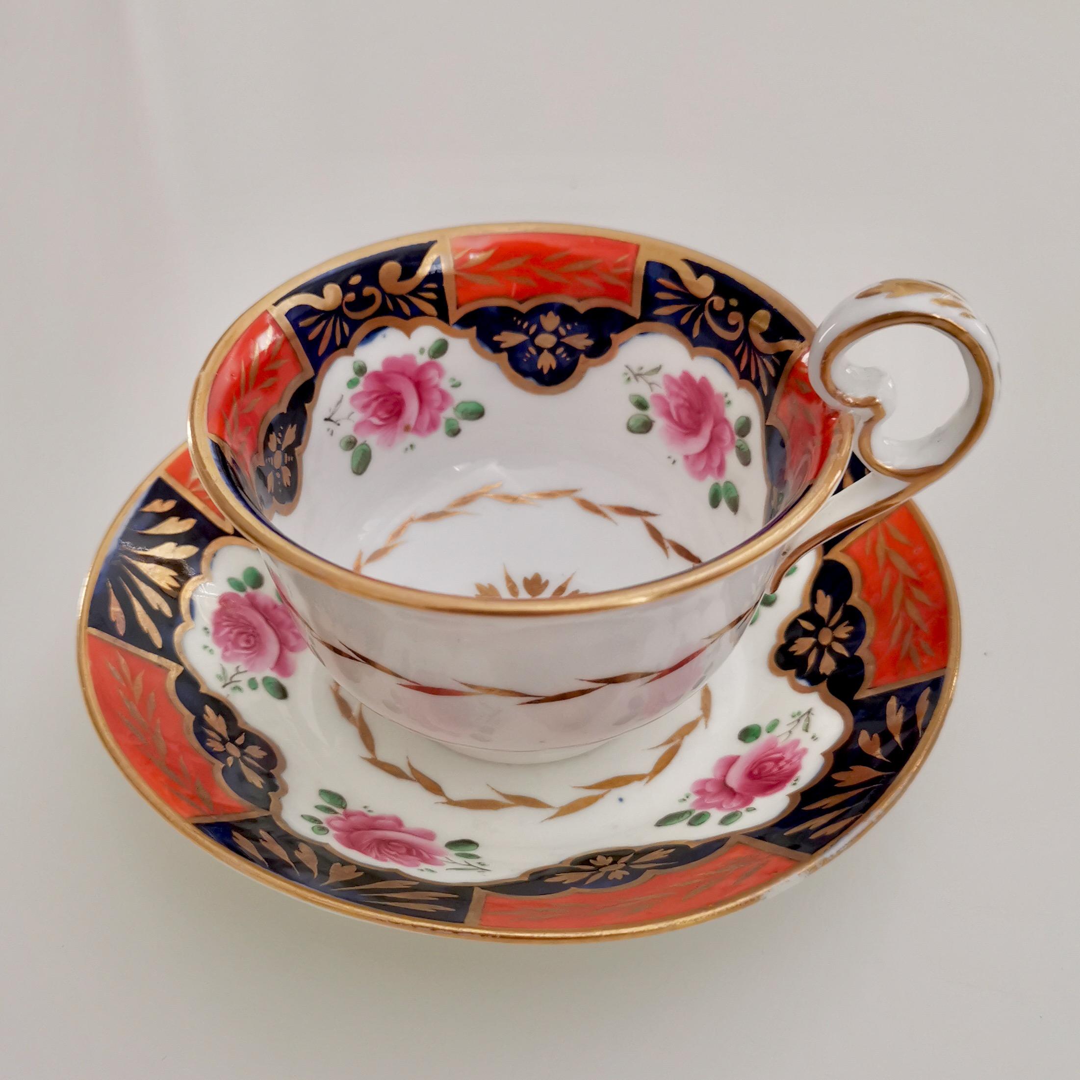 Regency Trio de tasses à thé en porcelaine de Coalport, orange avec roses, Régence, vers 1820 en vente