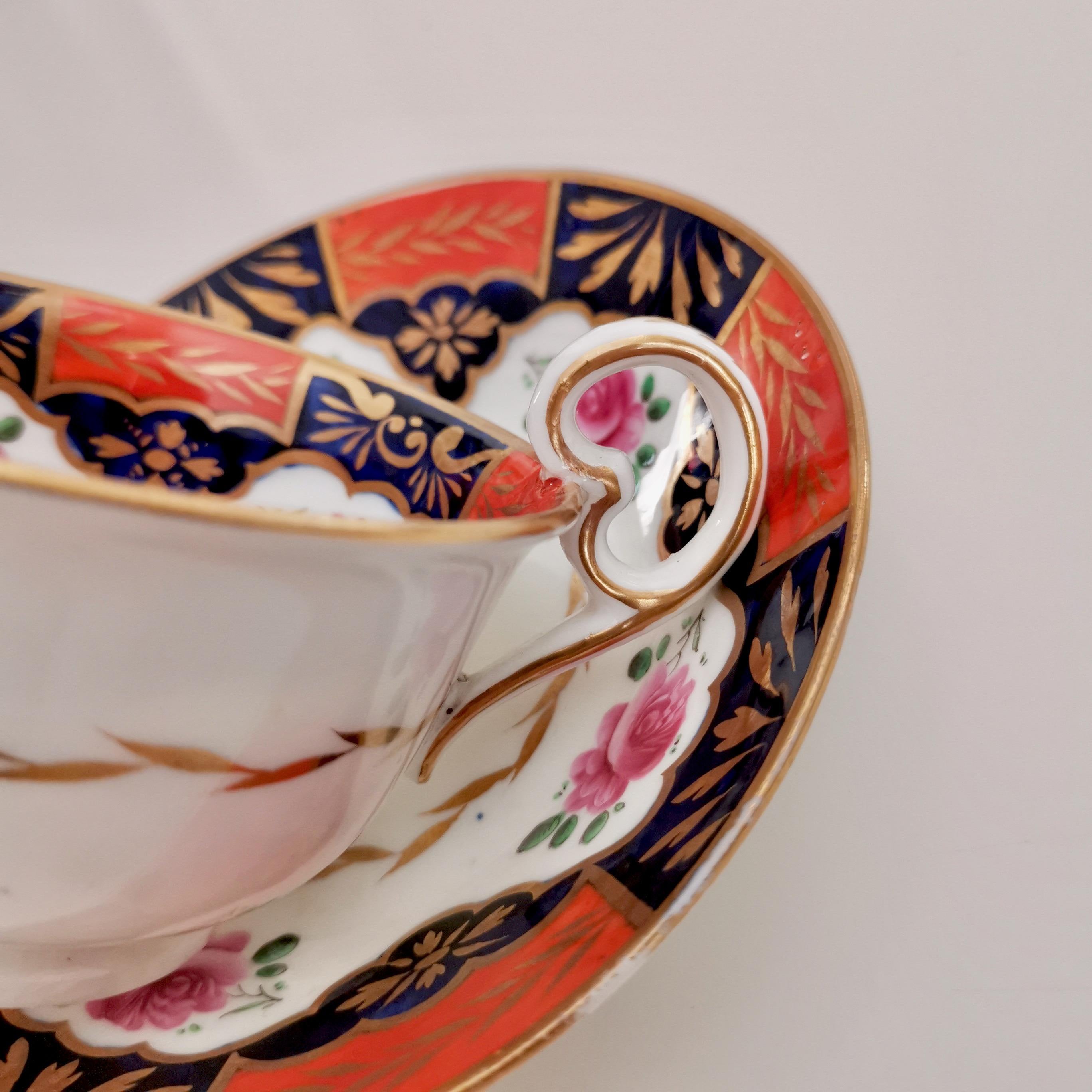 Trio de tasses à thé en porcelaine de Coalport, orange avec roses, Régence, vers 1820 en vente 1