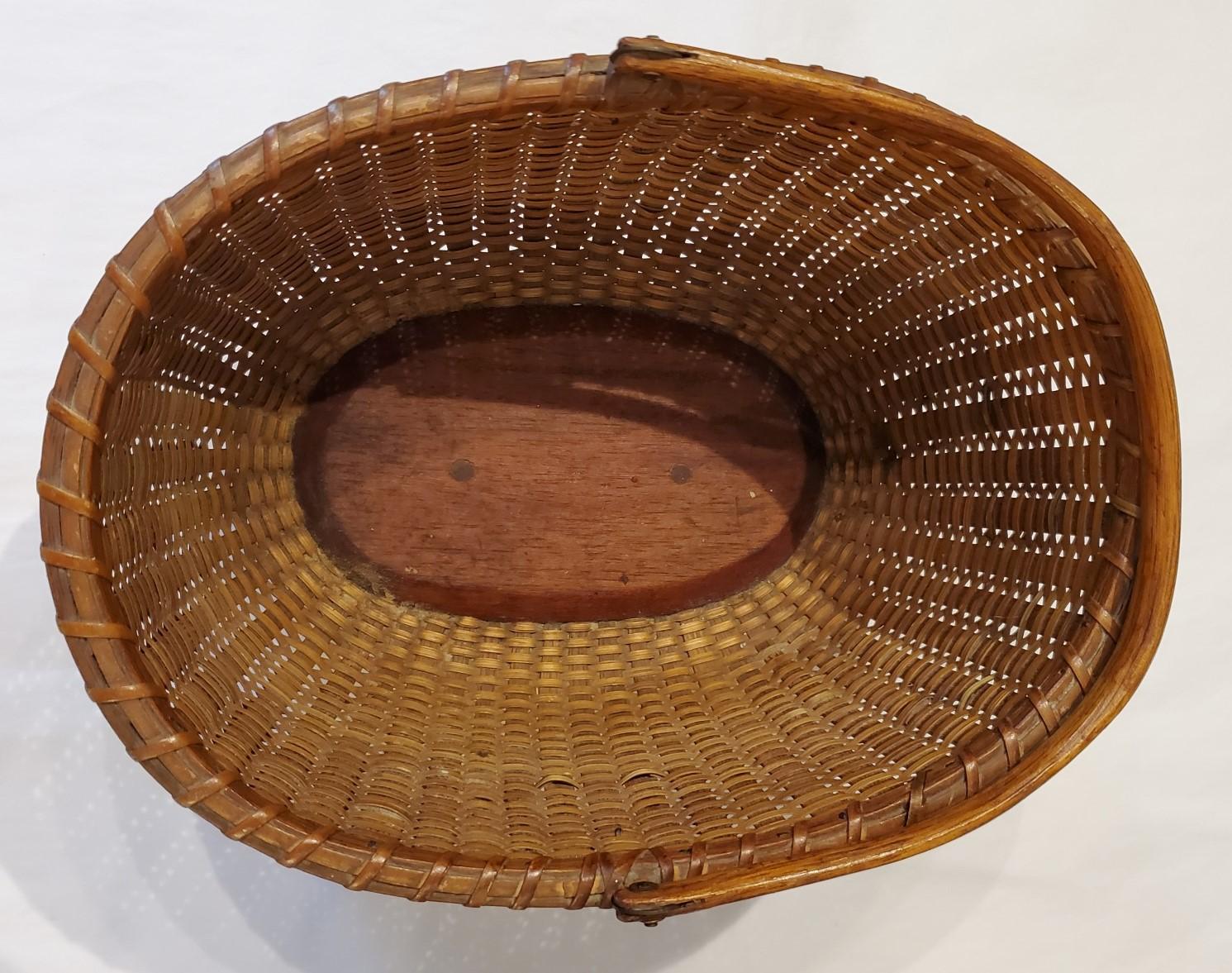 American Nantucket Basket by A.D. Williams (1867 - 1927), circa 1890 For Sale