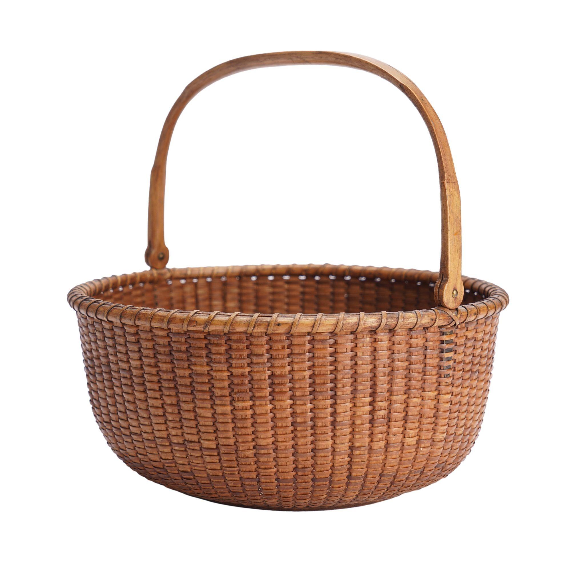 Nantucket lighthouse basket by Davis Hall, 1880 In Good Condition For Sale In Kenilworth, IL