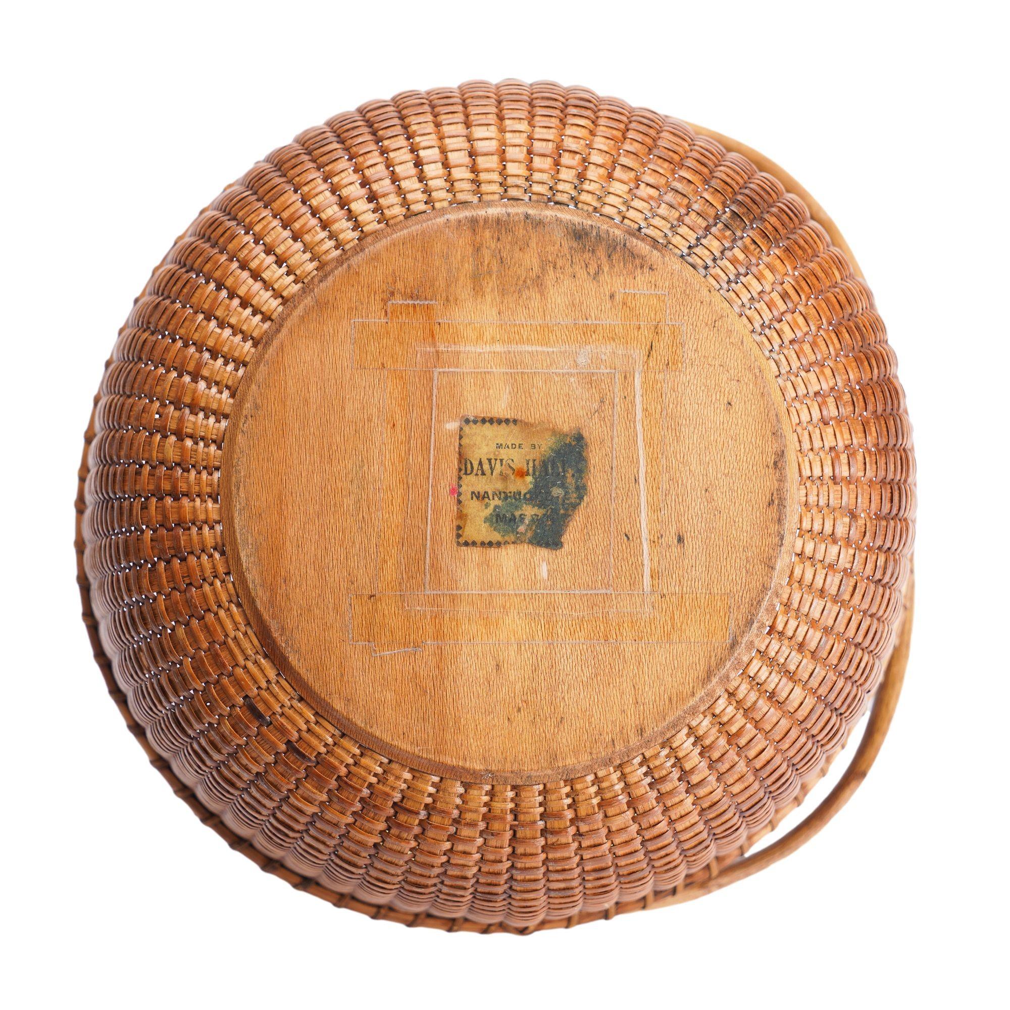 Nantucket lighthouse basket by Davis Hall, 1880 For Sale 2