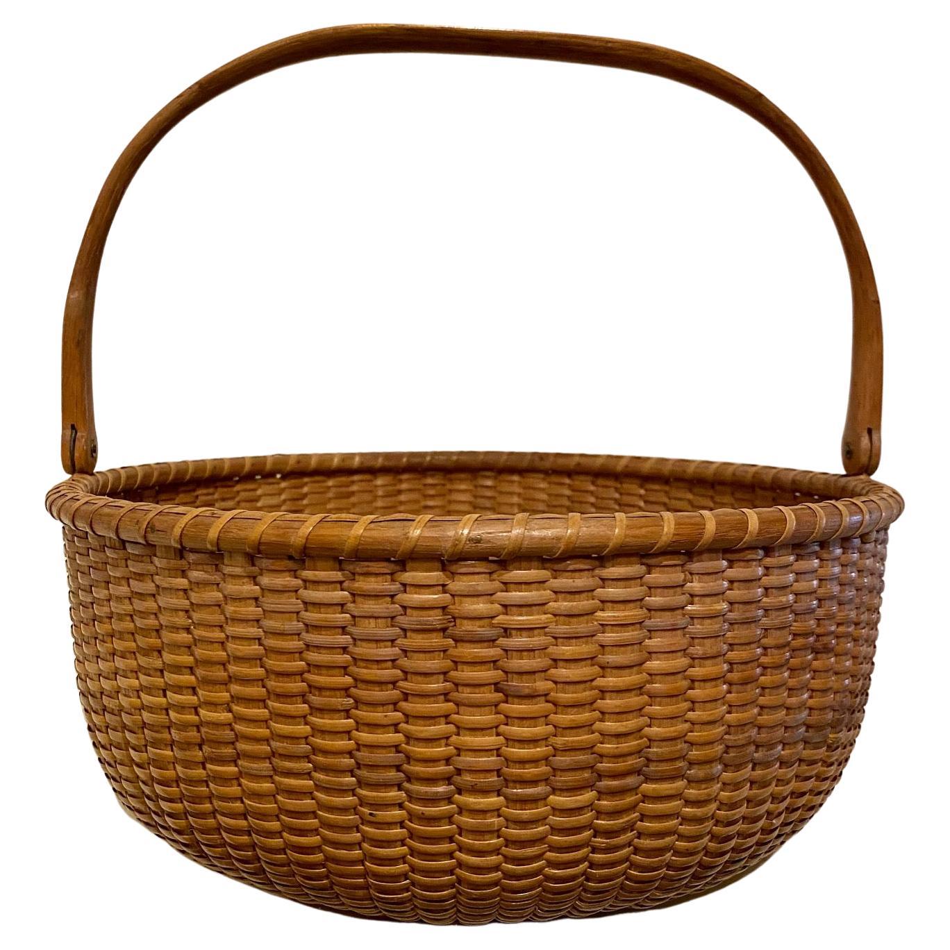 What is a fishing basket called?
