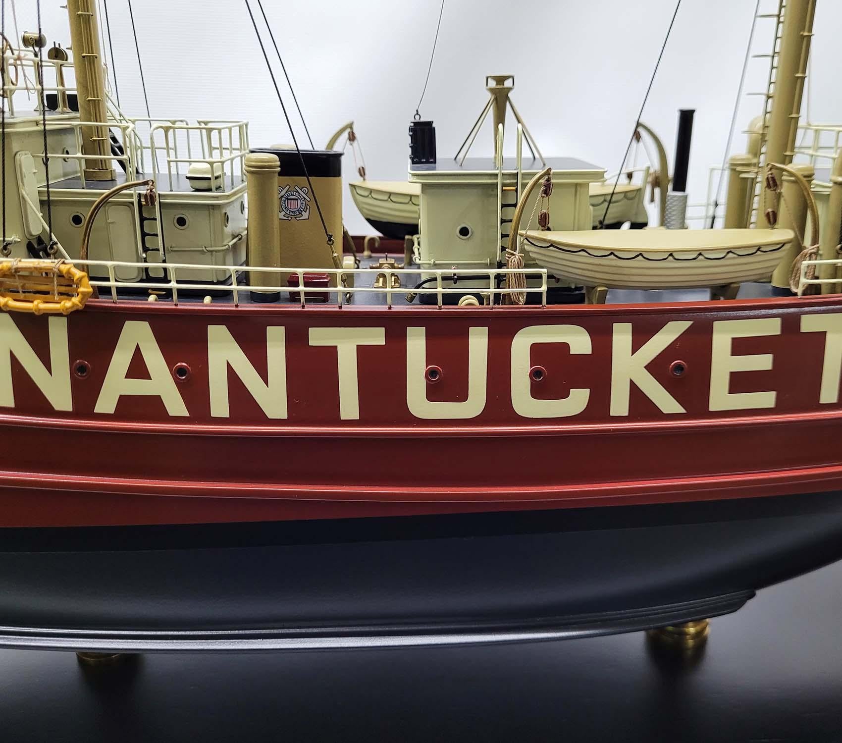 Nantucket Lightship Model LV-112 - Gray For Sale 8