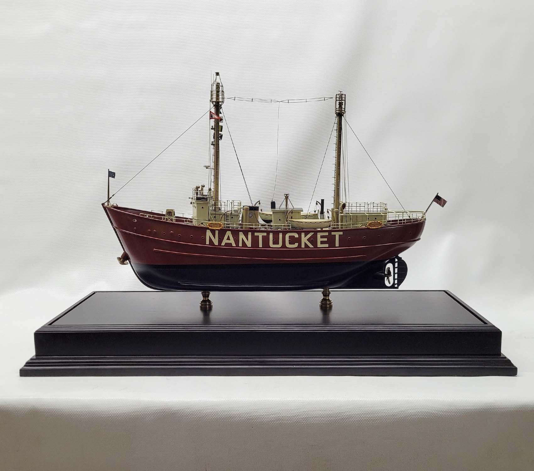 Nantucket Lightship Model LV-112 - Gray In New Condition For Sale In Norwell, MA