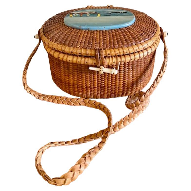 Porte-monnaie Nantucket avec paysage marin peint sur le dessus, par Barbara Grey, vers 1995 en vente