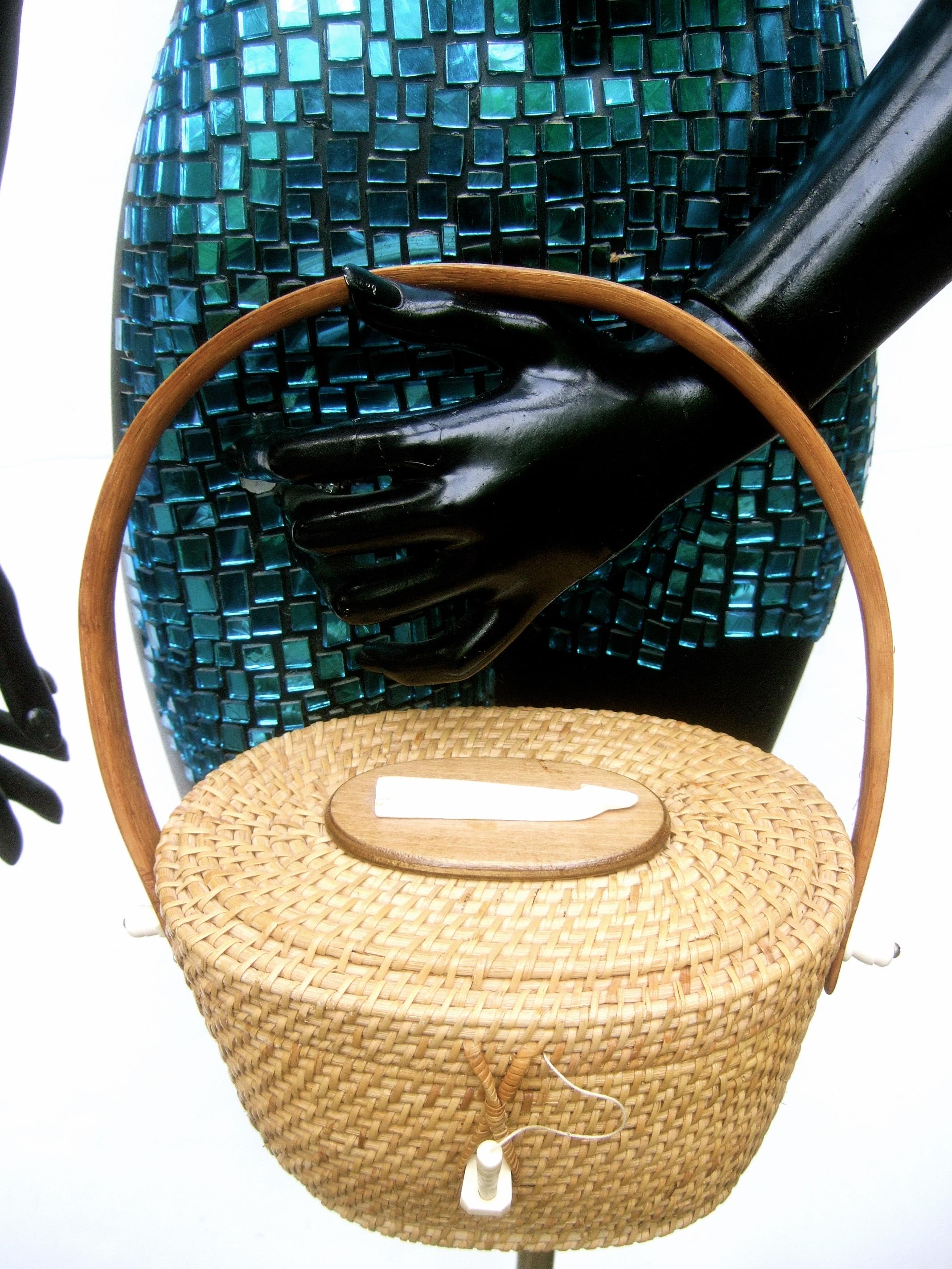 Nantucket Style Wicker Resin Whale Basket Handbag Circa 1980s 10