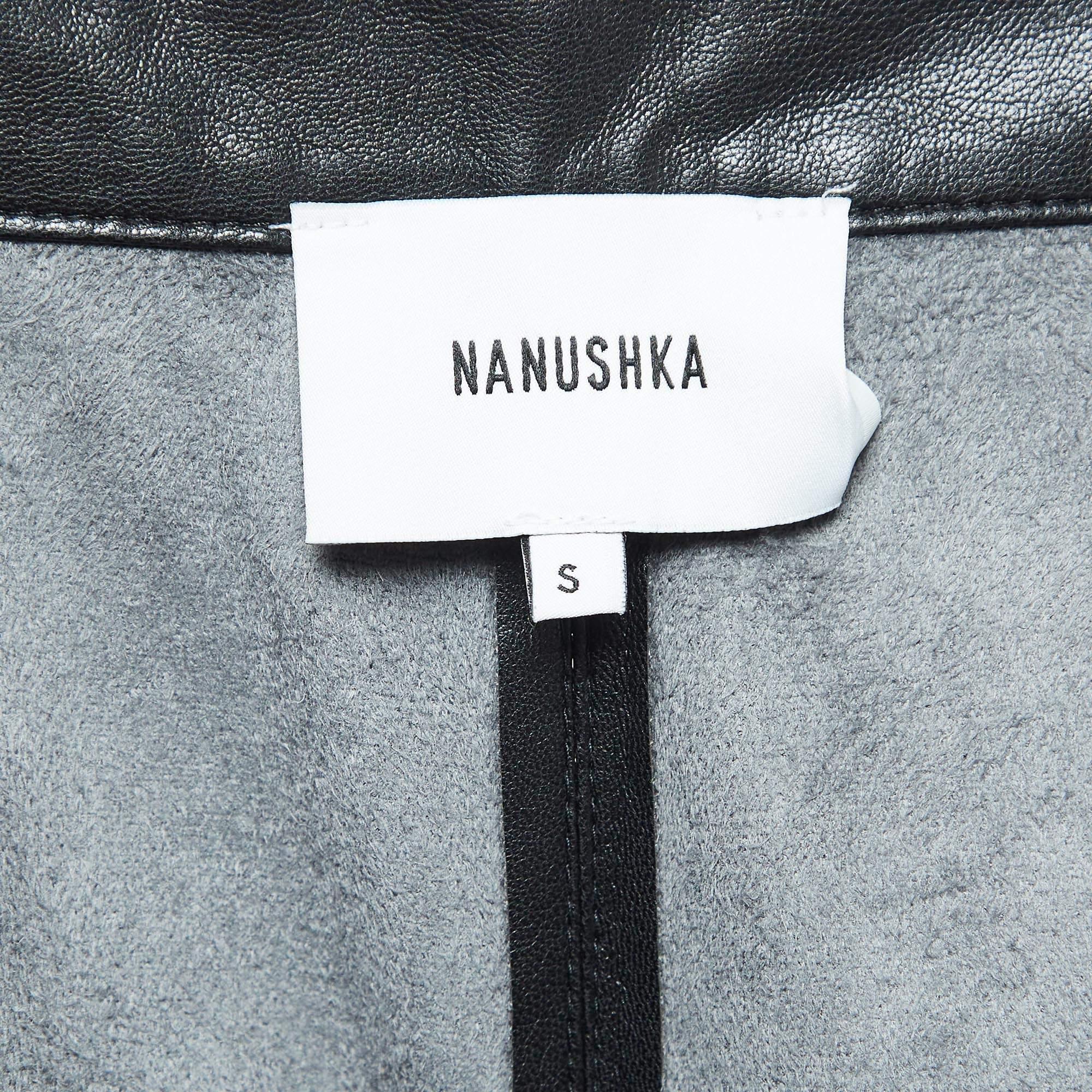 Nanushka - Pantaloni neri a pieghe in ecopelle S In condizioni buone in vendita a Dubai, Al Qouz 2