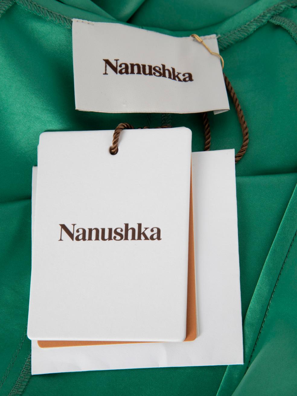NANUSHKA Top asimmetrico a maniche lunghe in raso verde taglia XS In condizioni Nuovo in vendita a London, GB