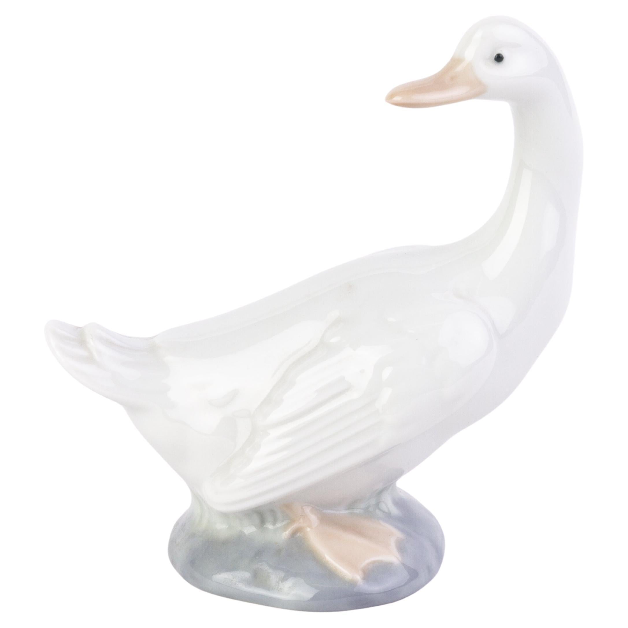 Nao Lladro Fine Porcelain Sculpture Figure Goose Duck For Sale
