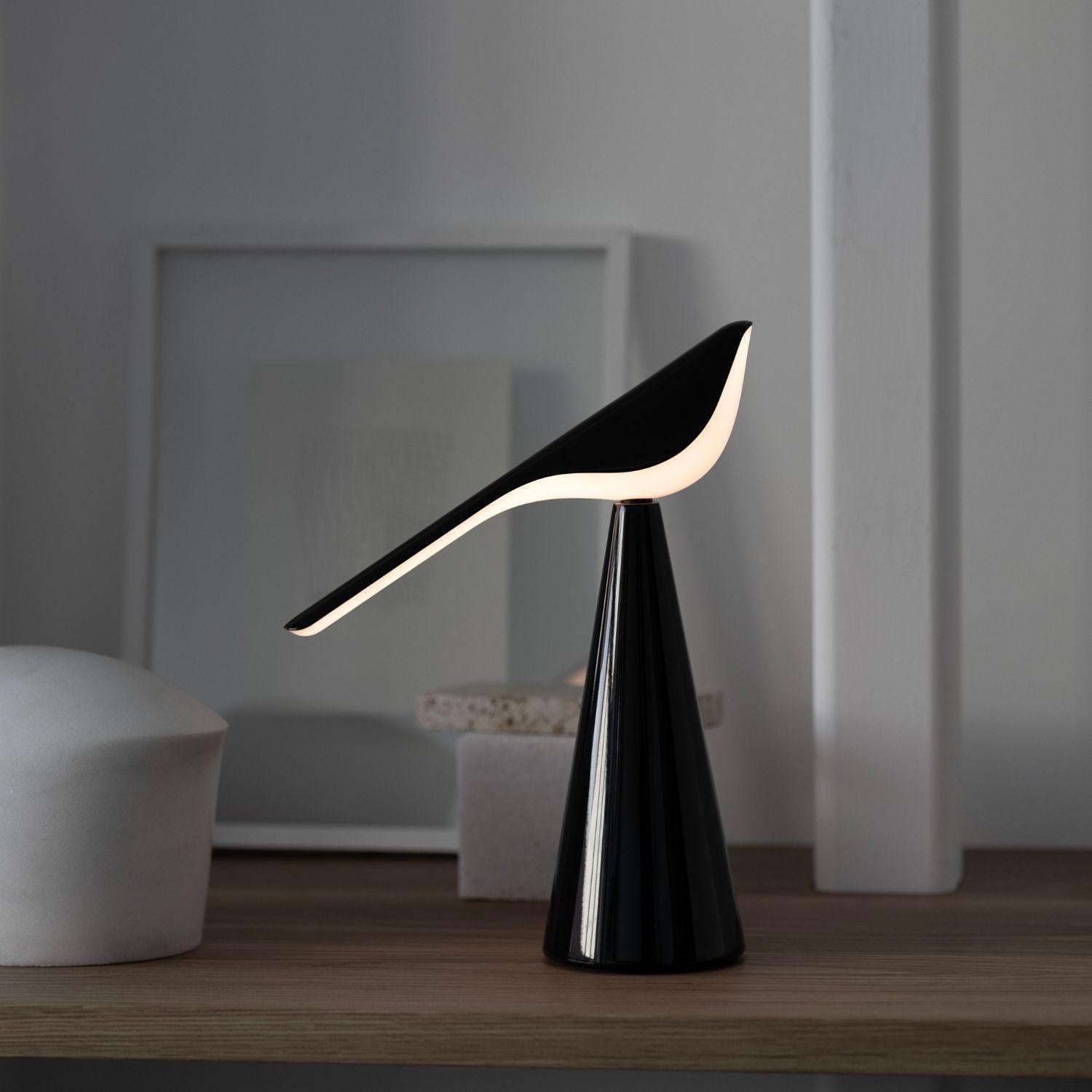 Nao Tamura 'Tiki' Portable Table Lamp in Glossy Black for Established & Sons For Sale 3