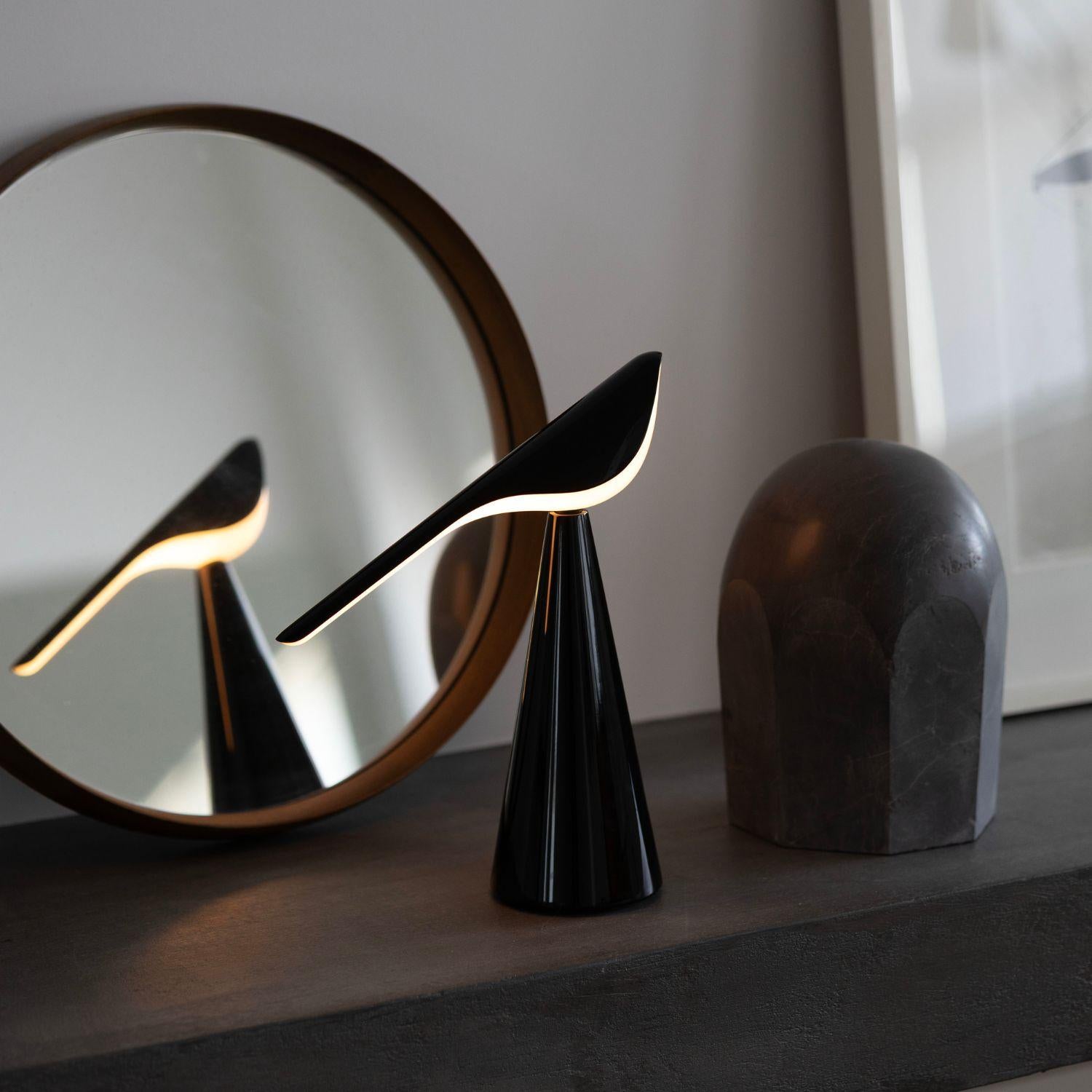Nao Tamura 'Tiki' Portable Table Lamp in Glossy Black for Established & Sons For Sale 2