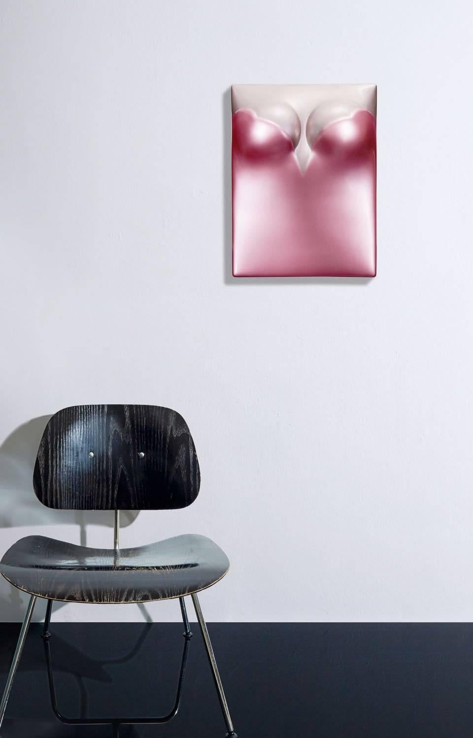Italian Naomi Campbell. Signed Limited Edition with Allen Jones sculpted case. For Sale