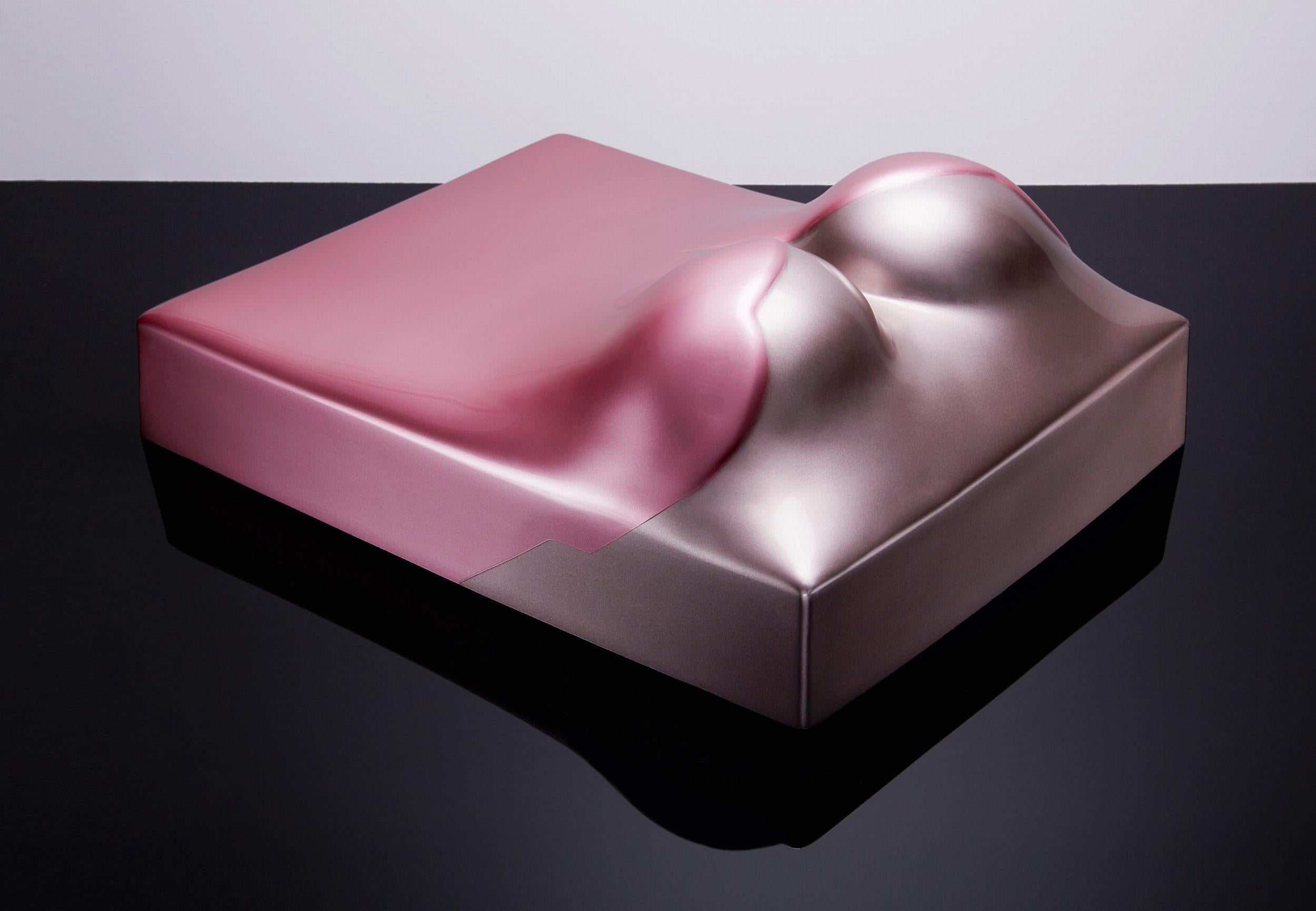 Naomi Campbell. Signed Limited Edition with Allen Jones sculpted case. For Sale 1