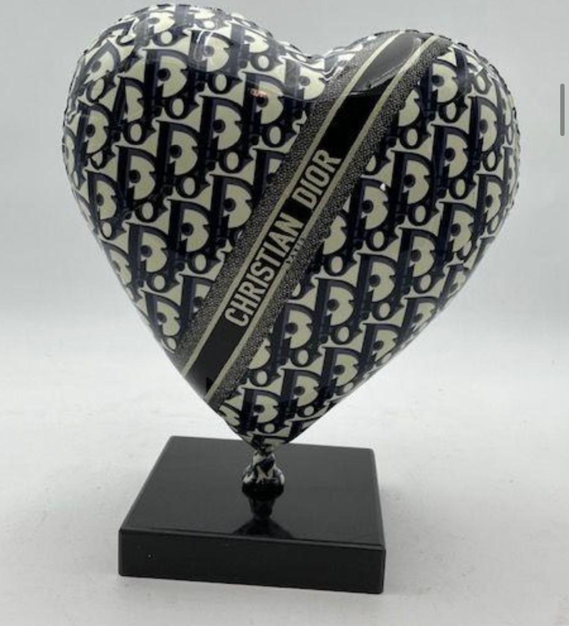 Naor Figurative Sculpture - 30cm Heart CD Tribute