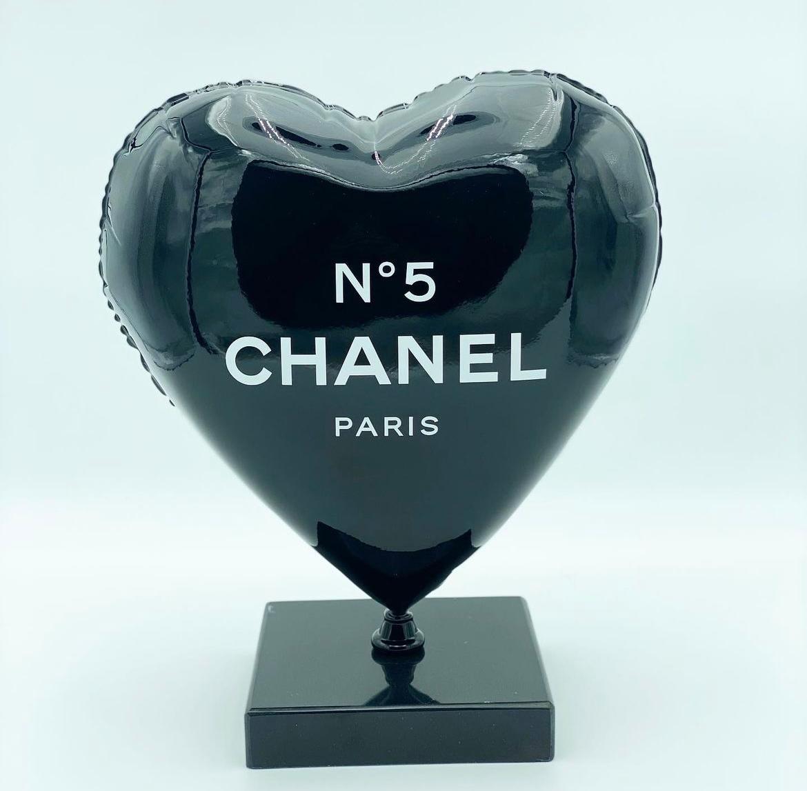 30cm Heart CH Tribute Black - Pop Art Sculpture by Naor