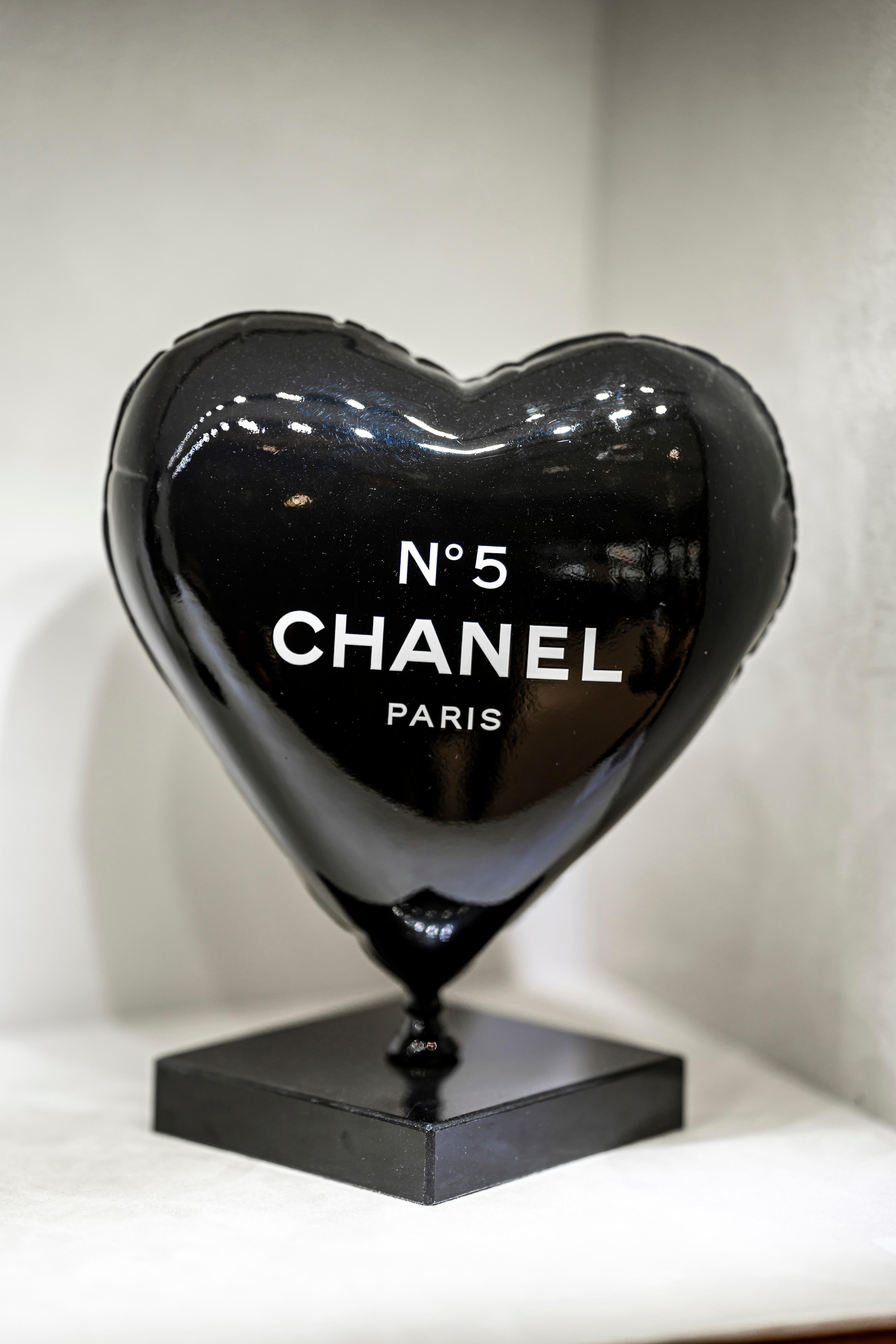 Naor Figurative Sculpture - 30cm Heart CH Tribute Black