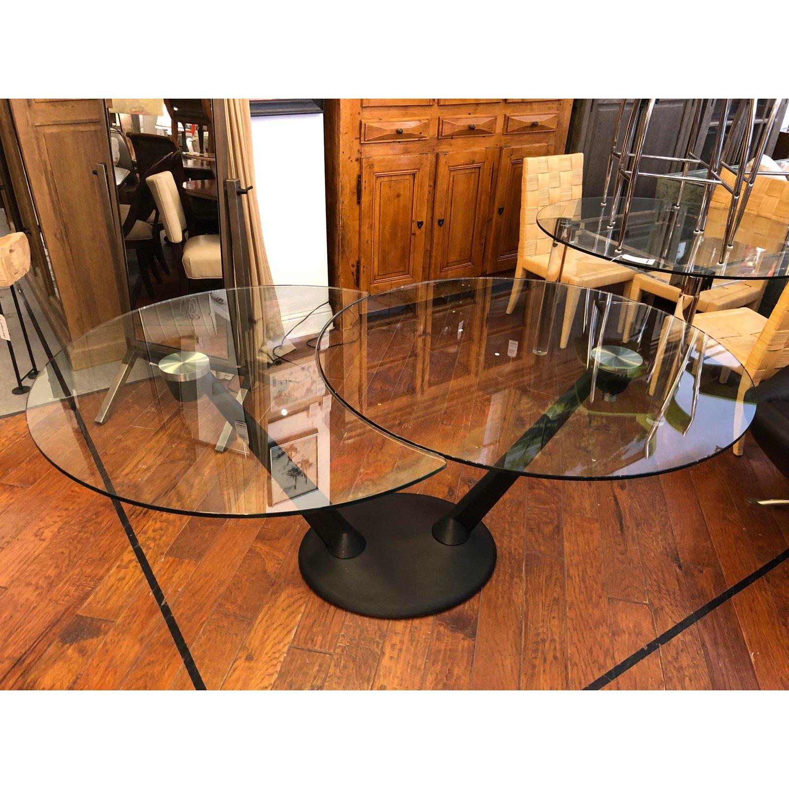Naos Hula-Op Dining Table For Sale 5