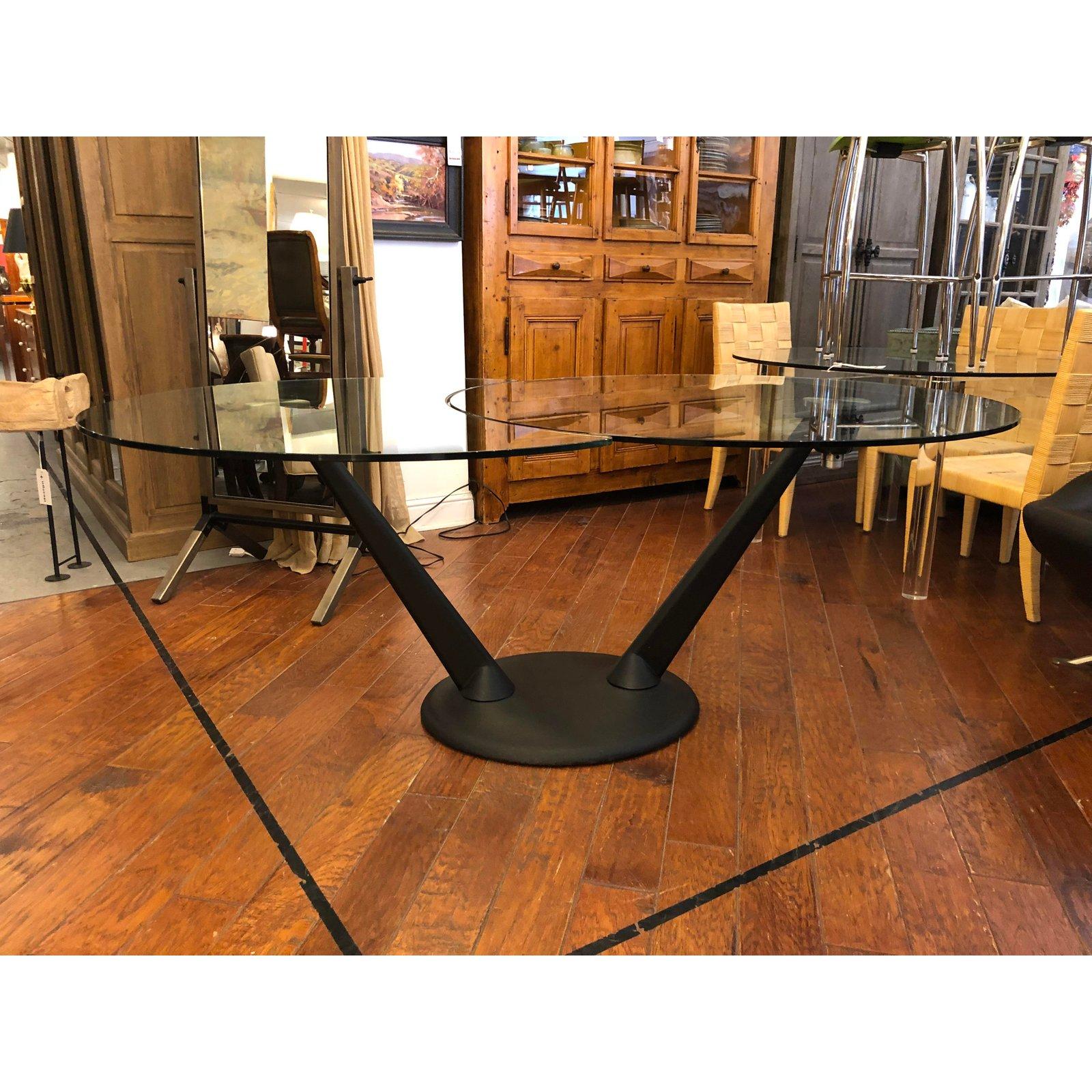 Naos Hula-Op Dining Table For Sale 6