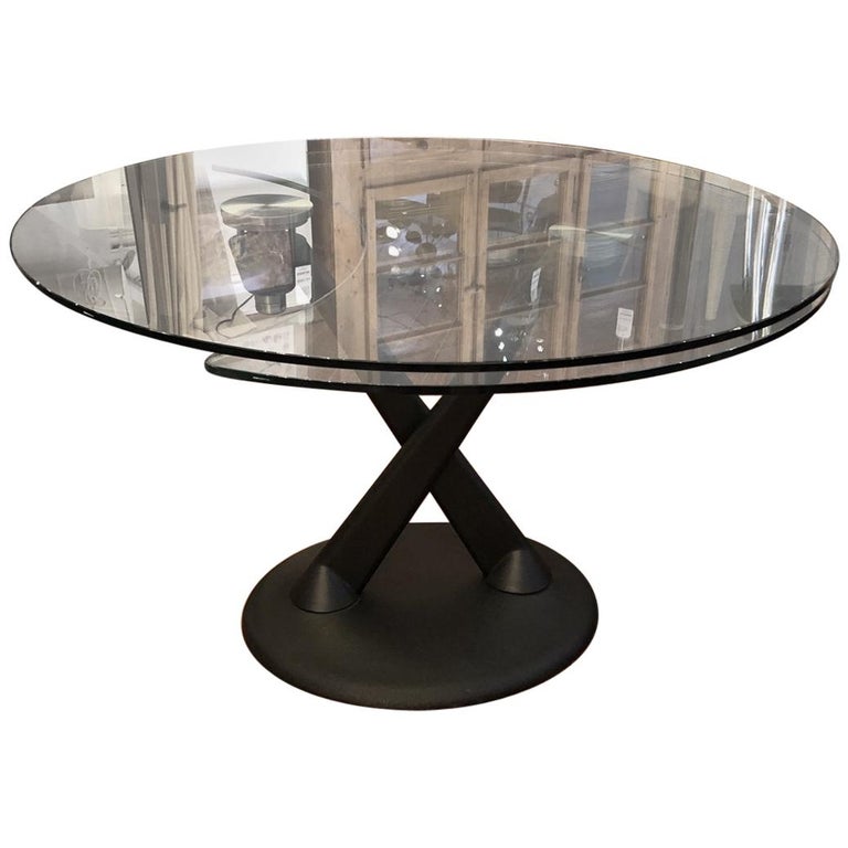 Naos Hula-Op Dining Table For Sale at 1stDibs