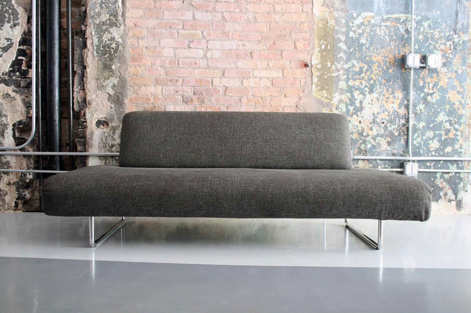 Naoto Fukasawa cloud sofa for B&B Italia in gray wool fabric. Like new condition.
