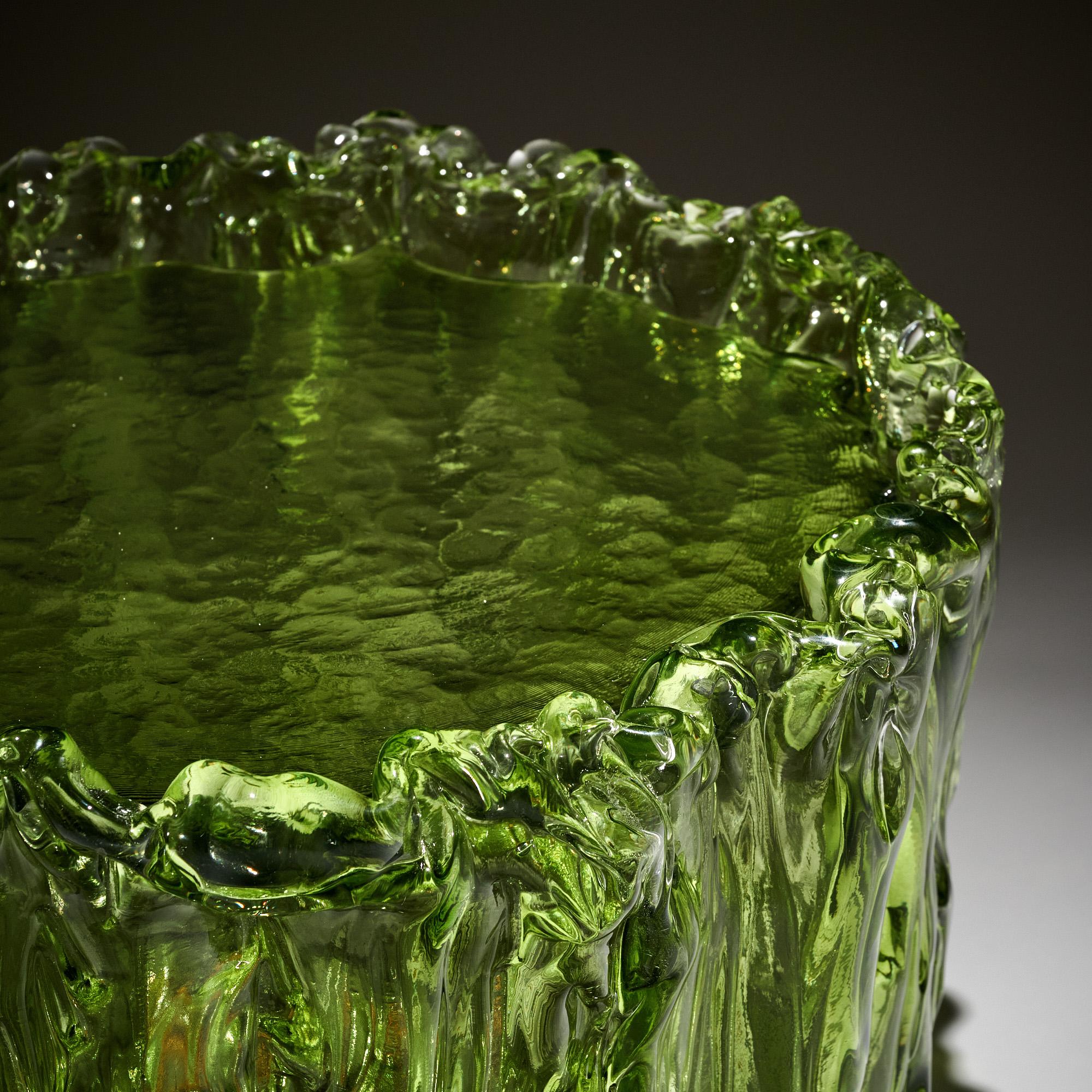 Mesa auxiliar de cristal verde Naoto Fukasawa en venta 4