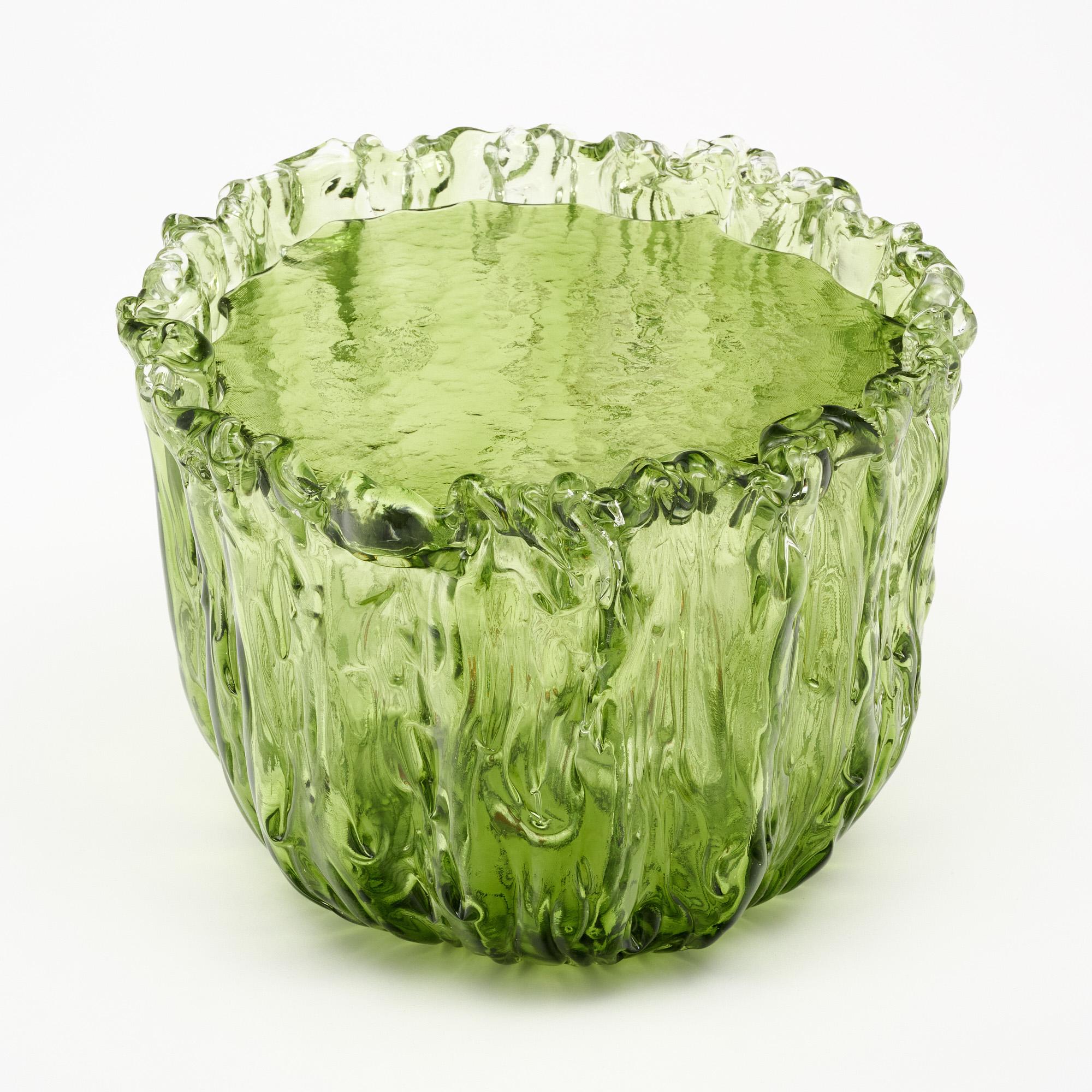 Mesa auxiliar de cristal verde Naoto Fukasawa en Nuevo estado para la venta en Austin, TX
