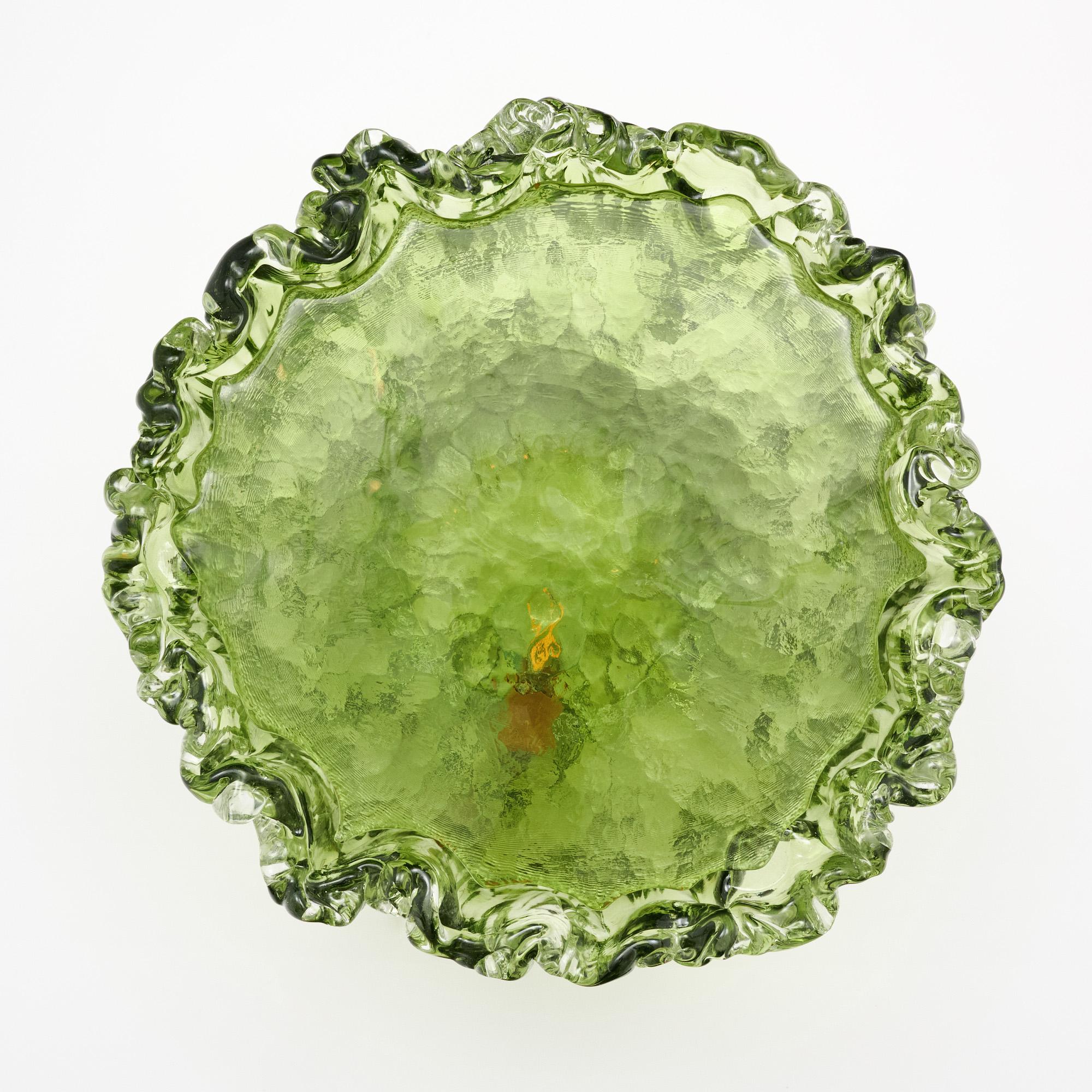 Mesa auxiliar de cristal verde Naoto Fukasawa Cristal de Murano en venta